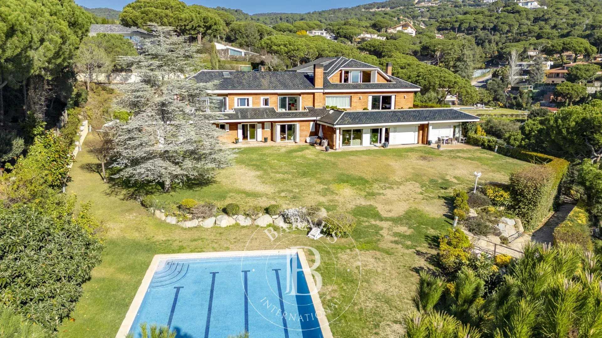 Sant Andreu de Llavaneres  - Maison 23 Pi&egrave;ces 7 Chambres