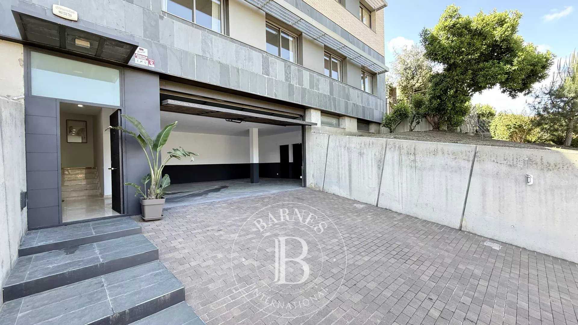 Maison Alella  -  ref 85909830 (picture 2)