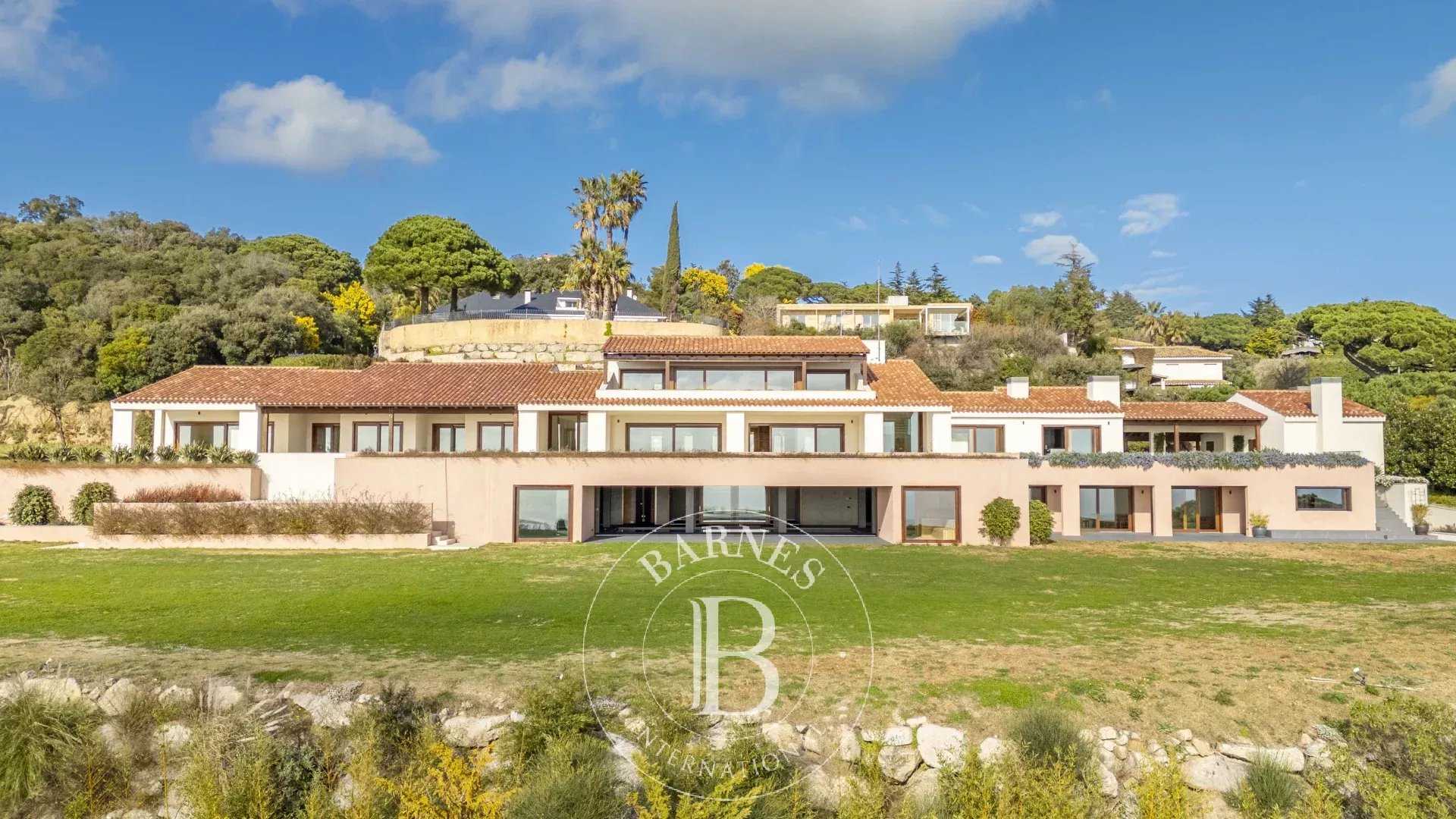 Villa Sant Andreu de Llavaneres  -  ref 84046791 (picture 1)