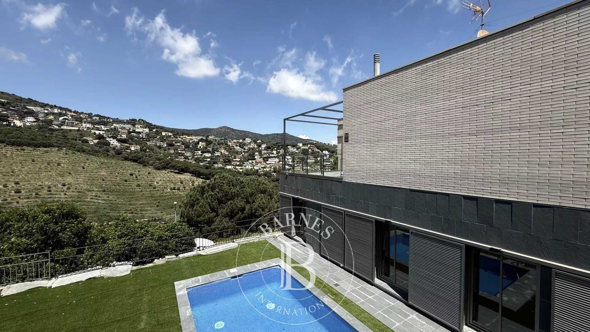 House Alella  -  ref 85915986 (picture 2)