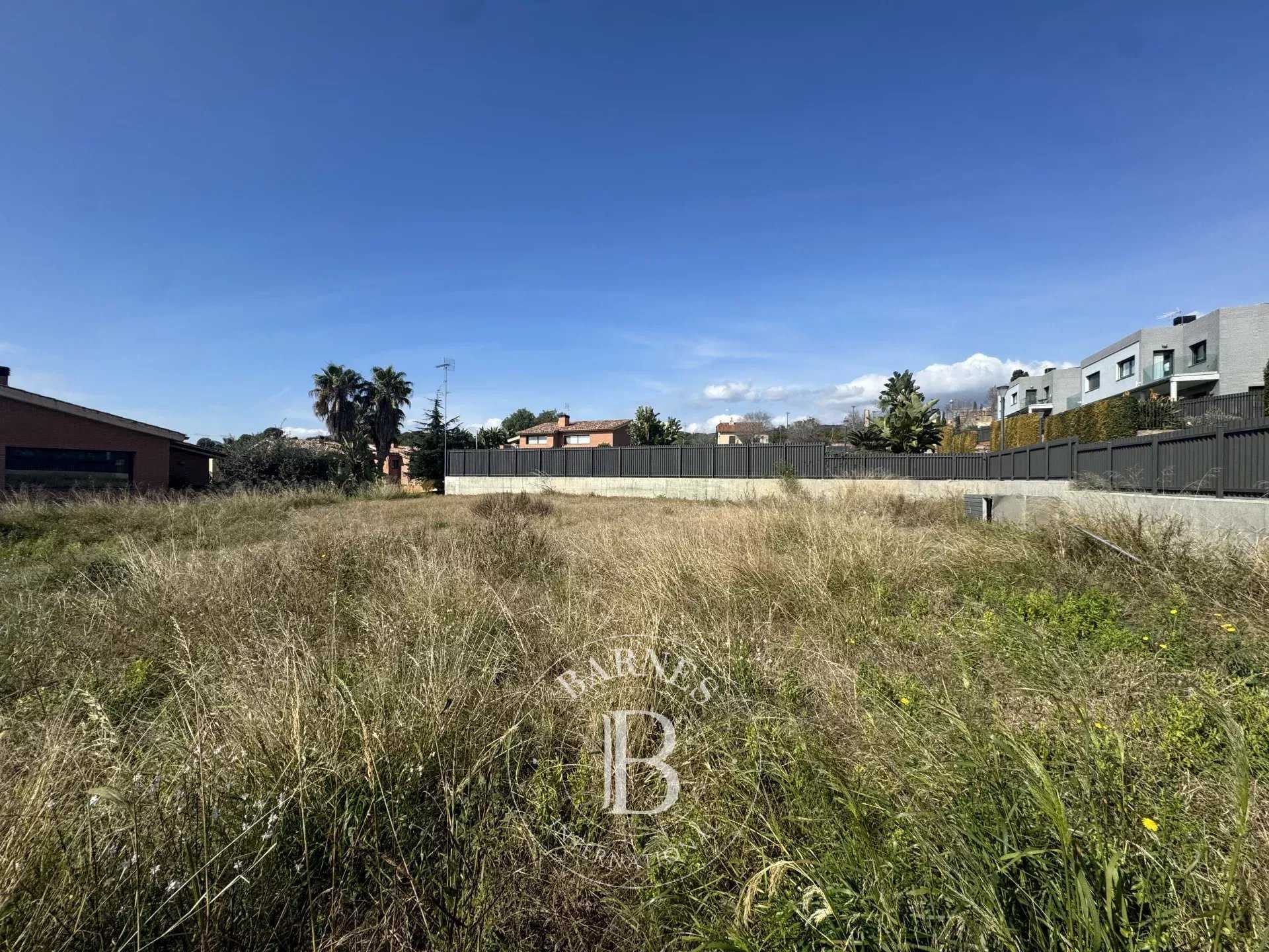 Building land Mataró  -  ref 85687476 (picture 1)
