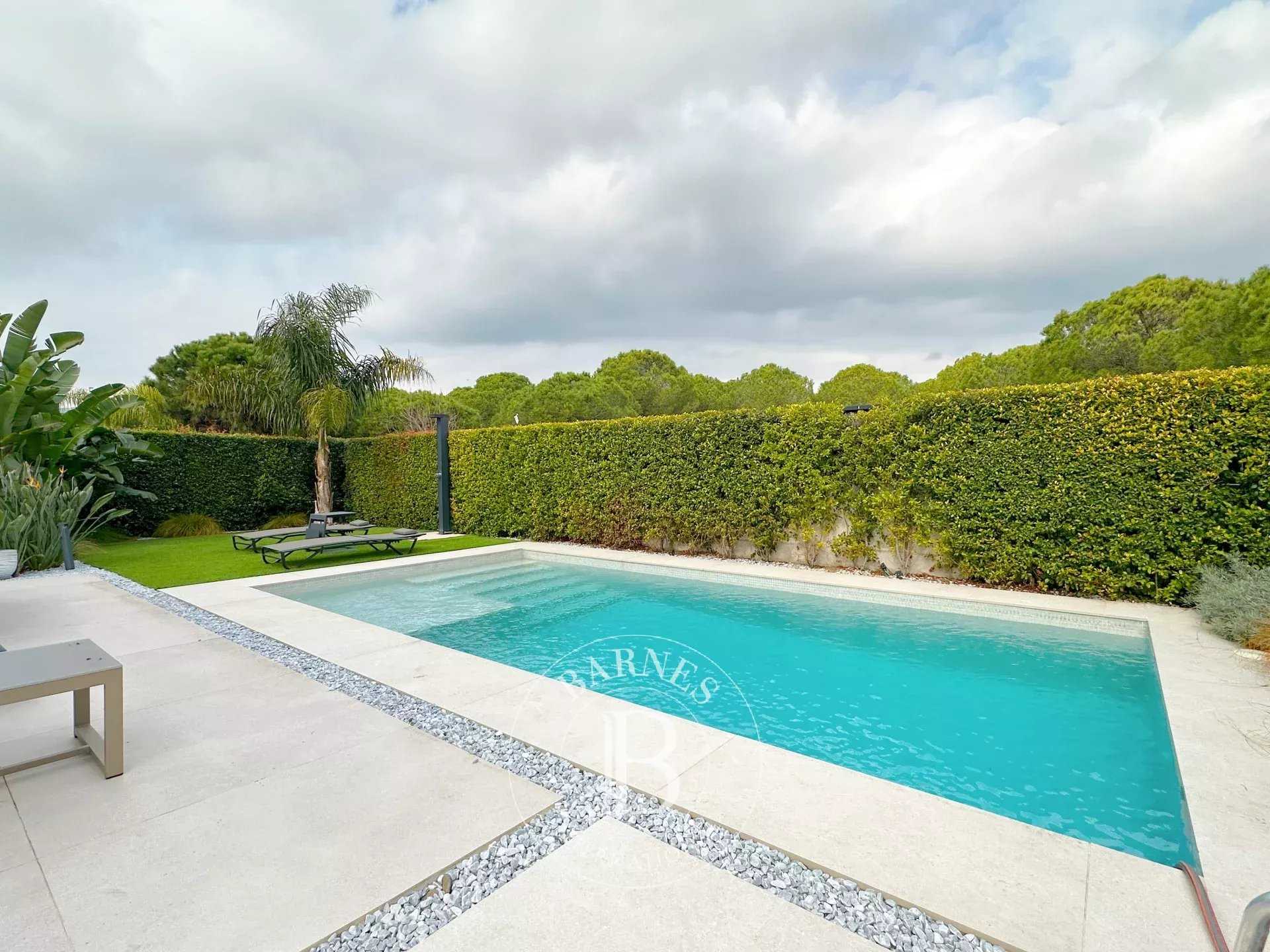 House Montgat  -  ref 85939667 (picture 3)