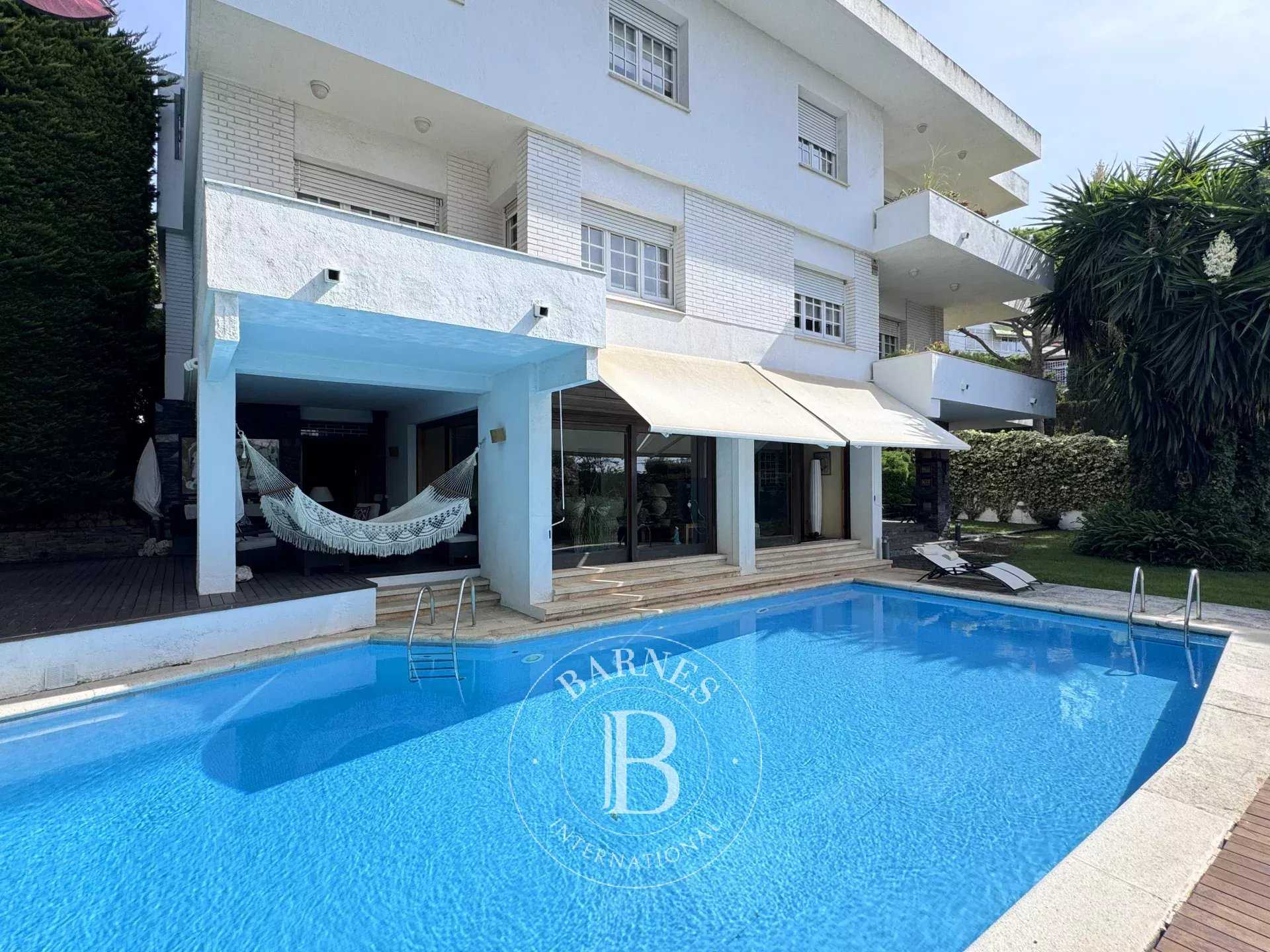 Maison Cabrils  -  ref 85287833 (picture 1)