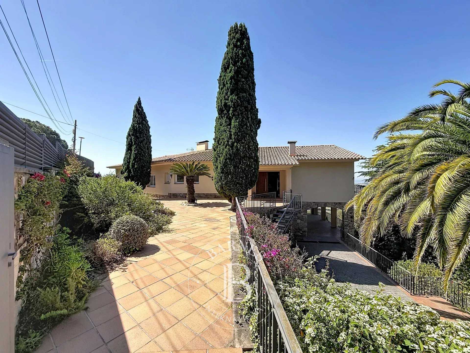 Maison Cabrils  -  ref 87053903 (picture 2)