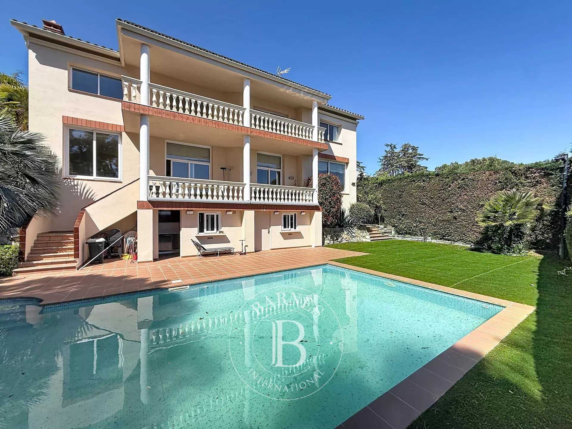 Maison Cabrils  -  ref 86860160 (picture 1)