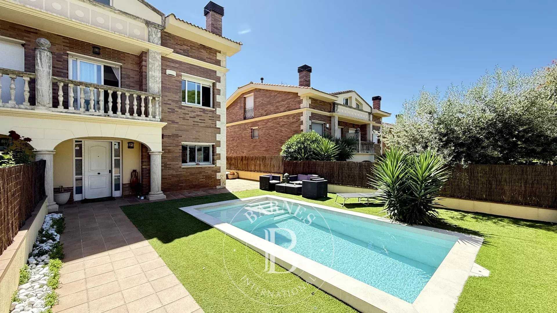 Casa Sant Vicenç de Montalt  -  ref 85970905 (picture 2)