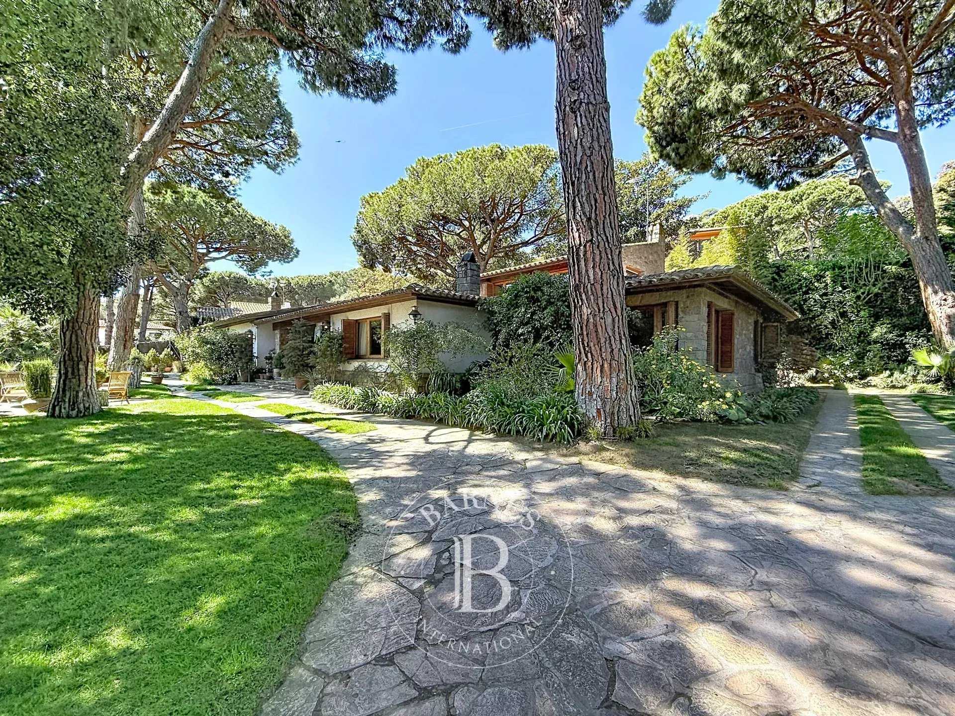Premia de Dalt  - Maison 10 Pi&egrave;ces 10 Chambres
