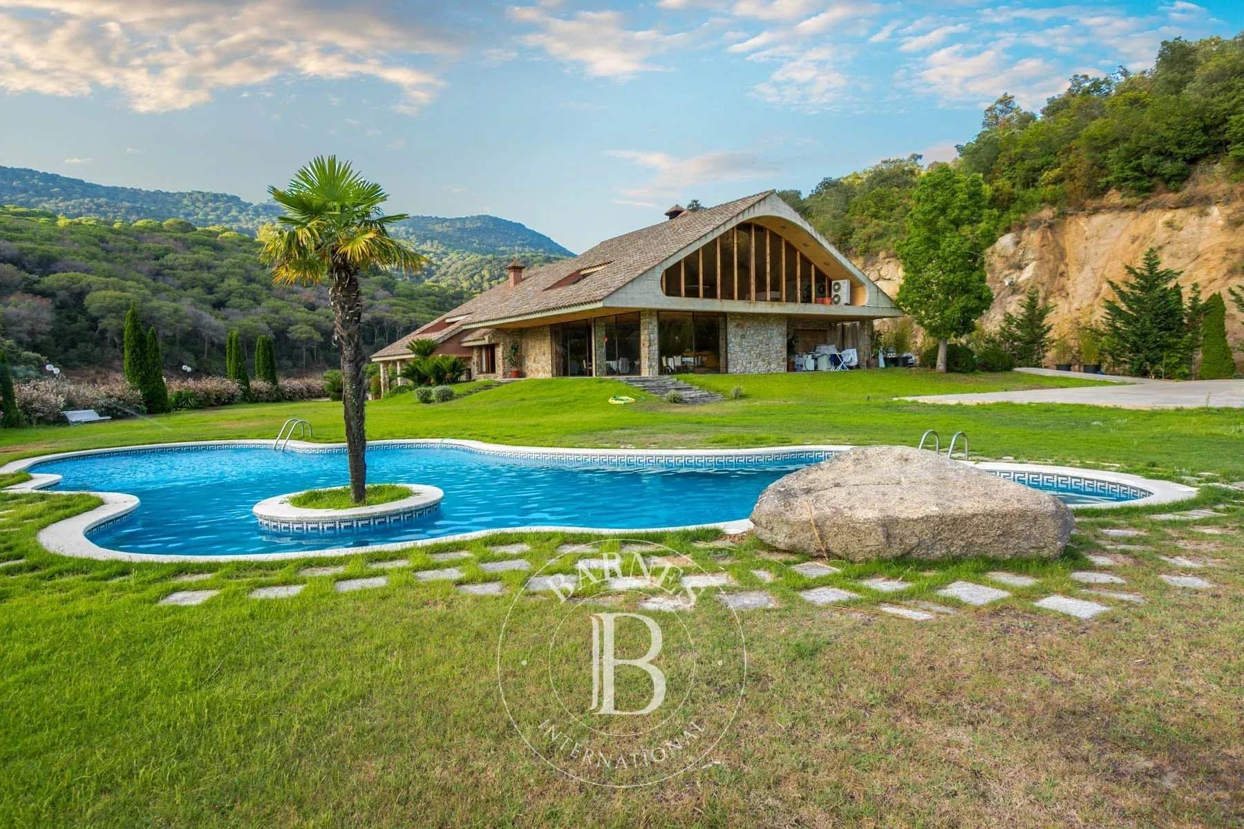 Sant Andreu de Llavaneres  - Equestrian estate 7 Bedrooms - picture 20