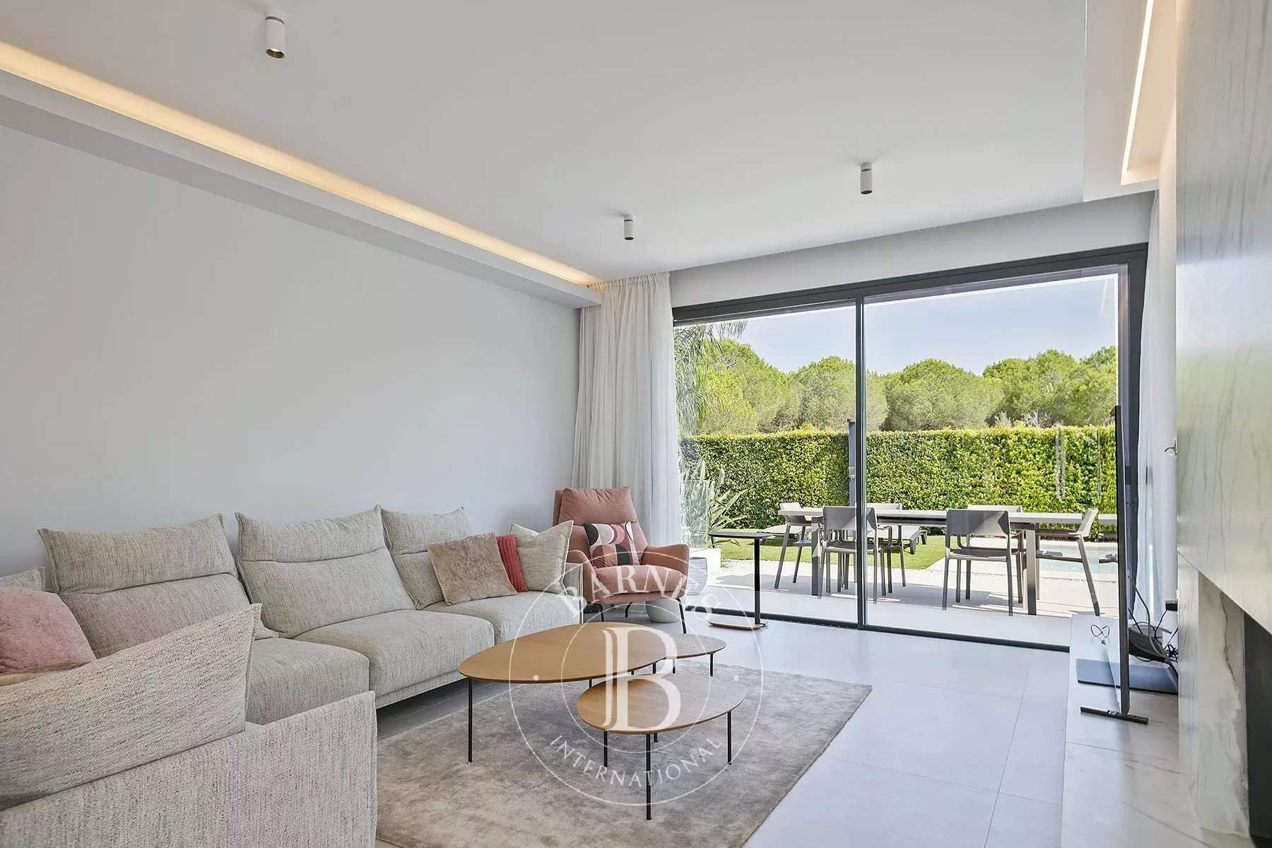 Montgat  - House 6 Bedrooms - picture 5