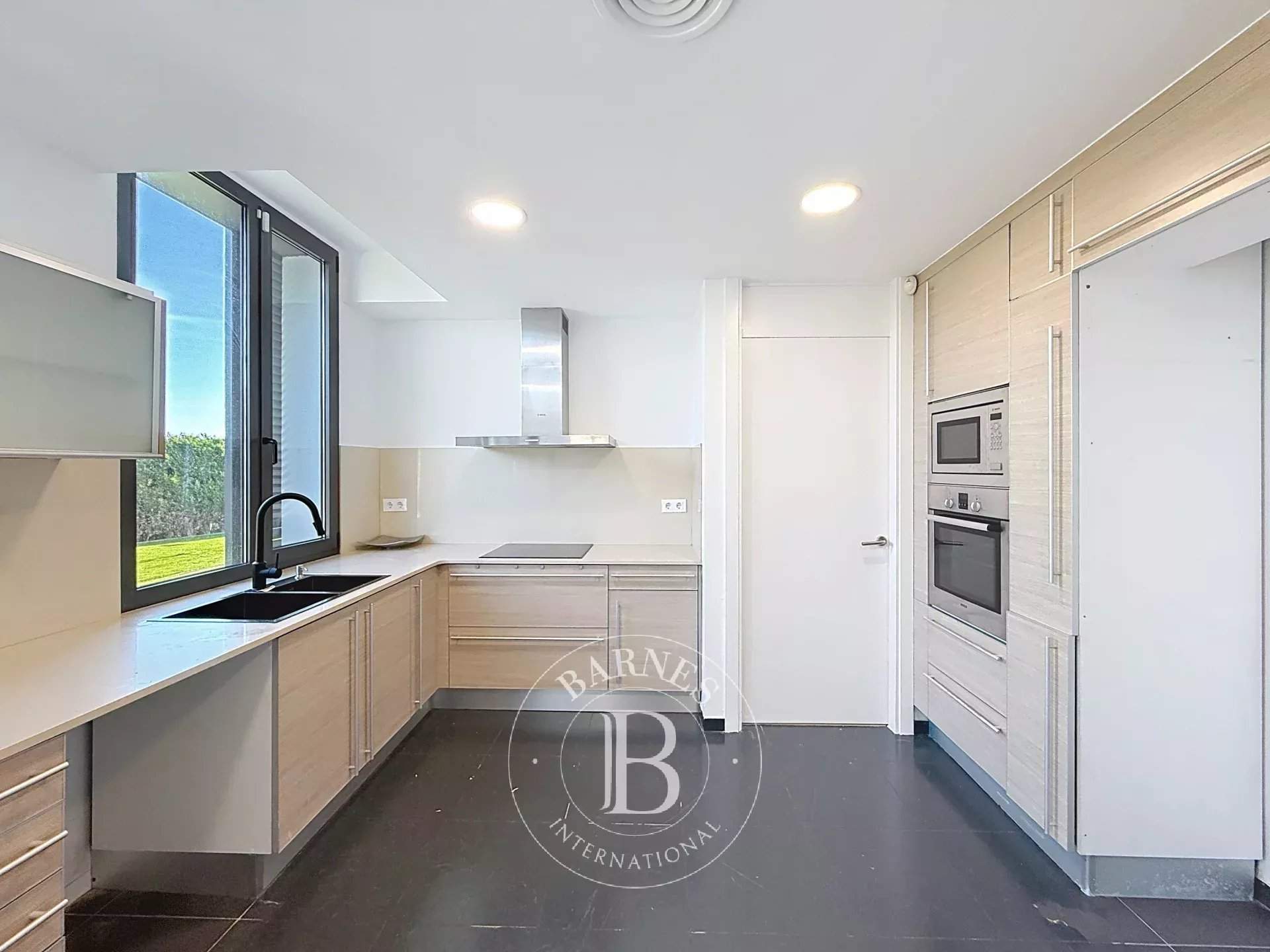 Sant Vicenç de Montalt  - Casa 4 Cuartos 4 Habitaciones - picture 20