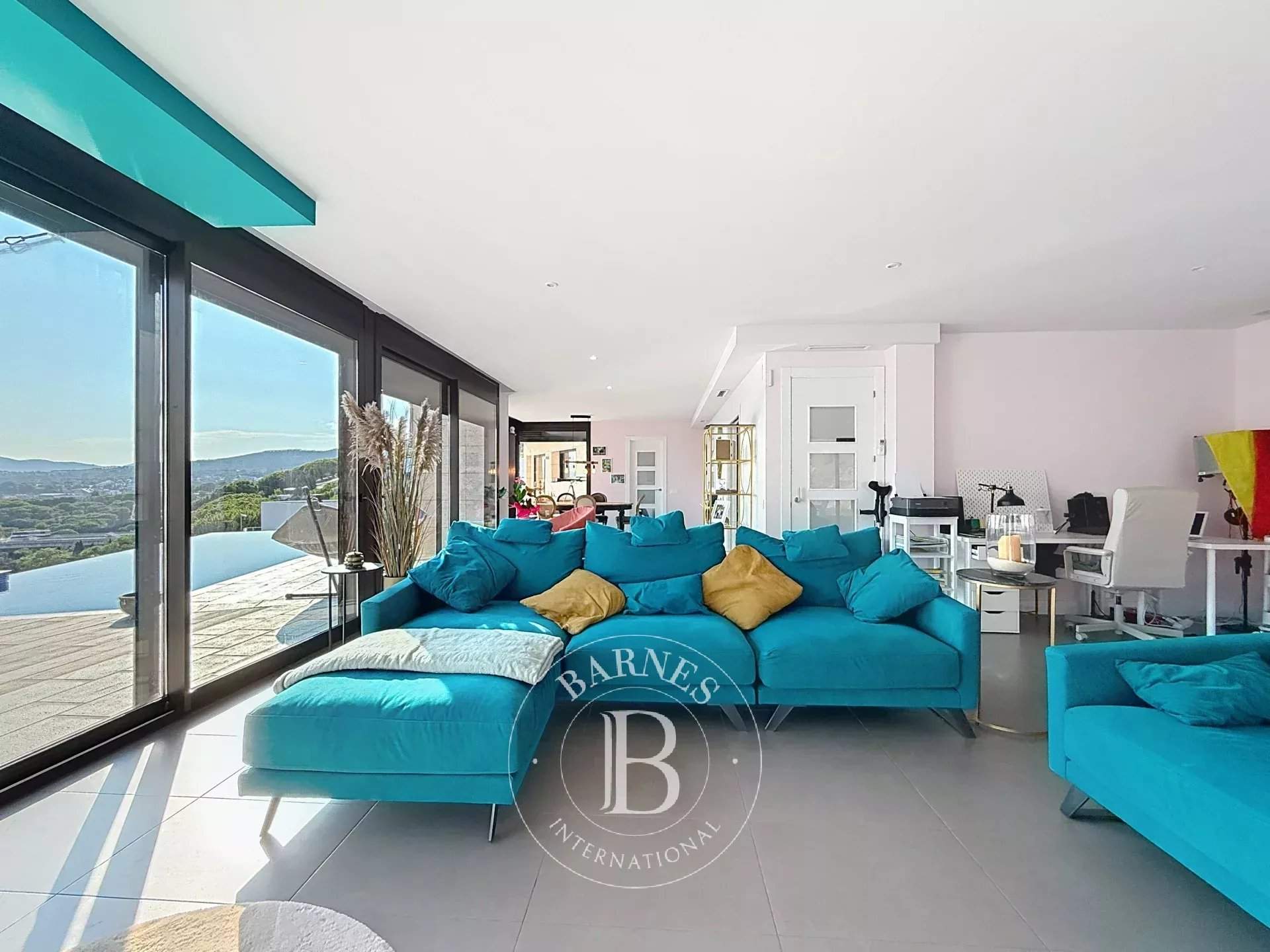 Sant Vicenç de Montalt  - Casa 5 Cuartos 5 Habitaciones - picture 12