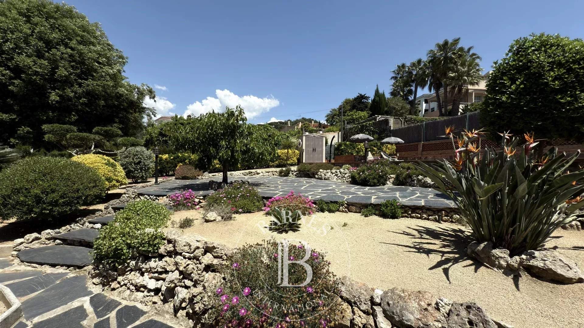 Arenys de Munt  - Casa 4 Cuartos 4 Habitaciones - picture 10