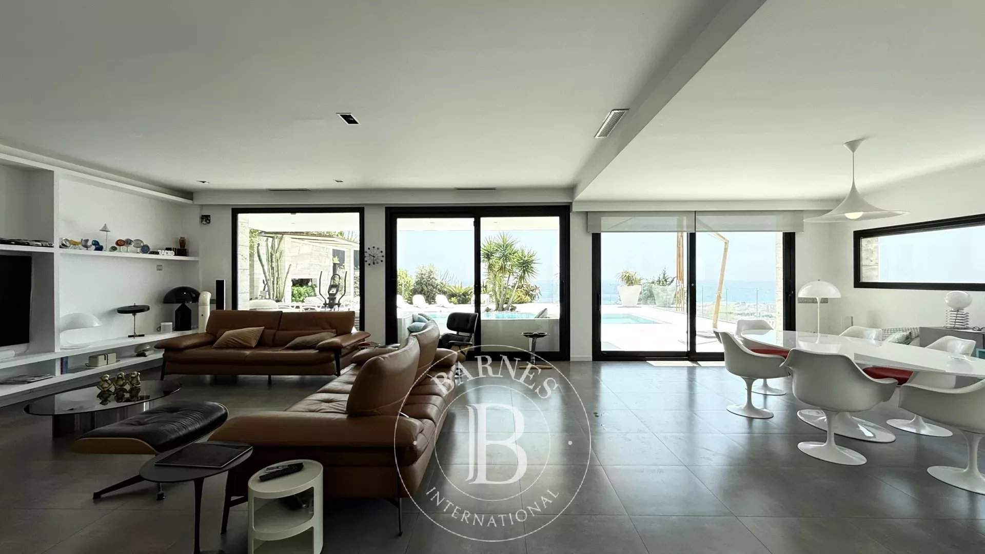 Sant Vicenç de Montalt  - Villa 5 Cuartos 5 Habitaciones - picture 7