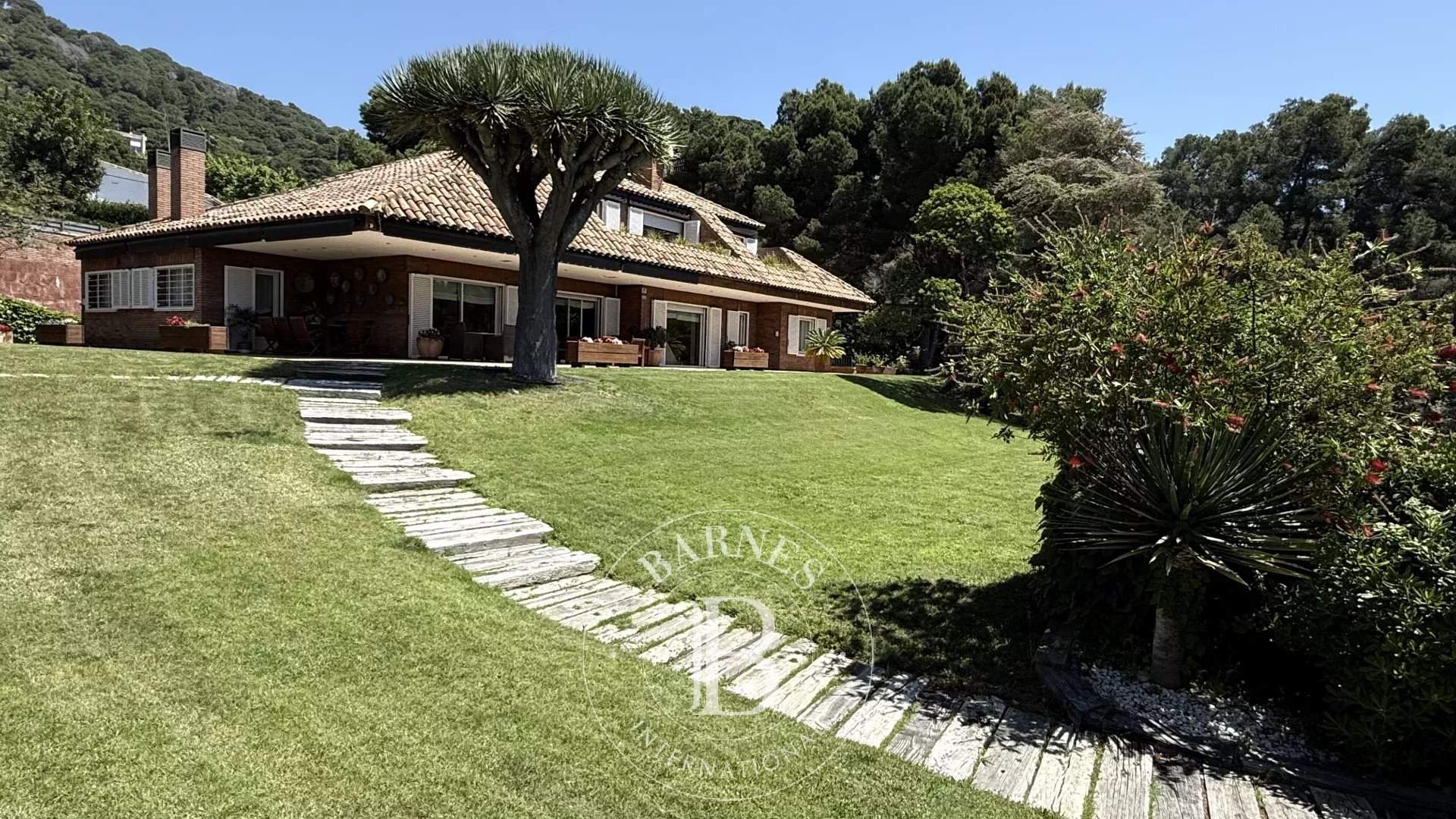 Premia de Dalt  - House 5 Bedrooms - picture 17