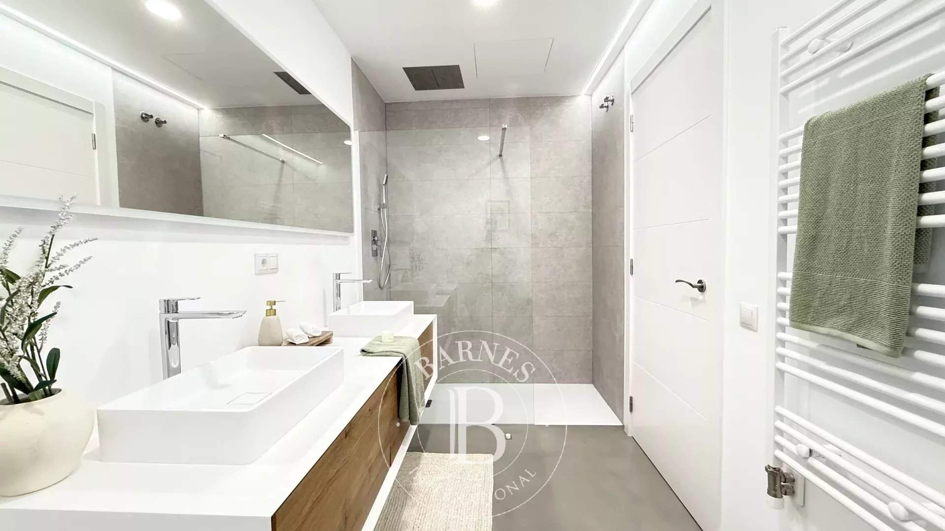 Alella  - House 4 Bedrooms - picture 13