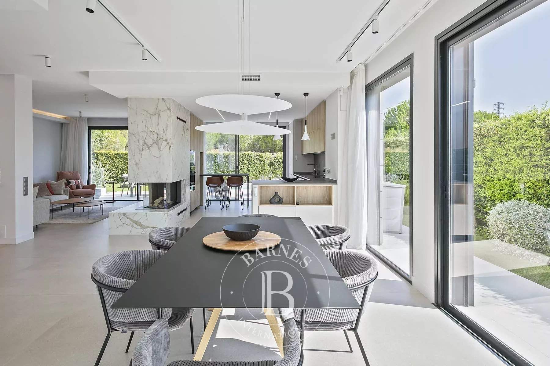 Montgat  - House 6 Bedrooms - picture 4