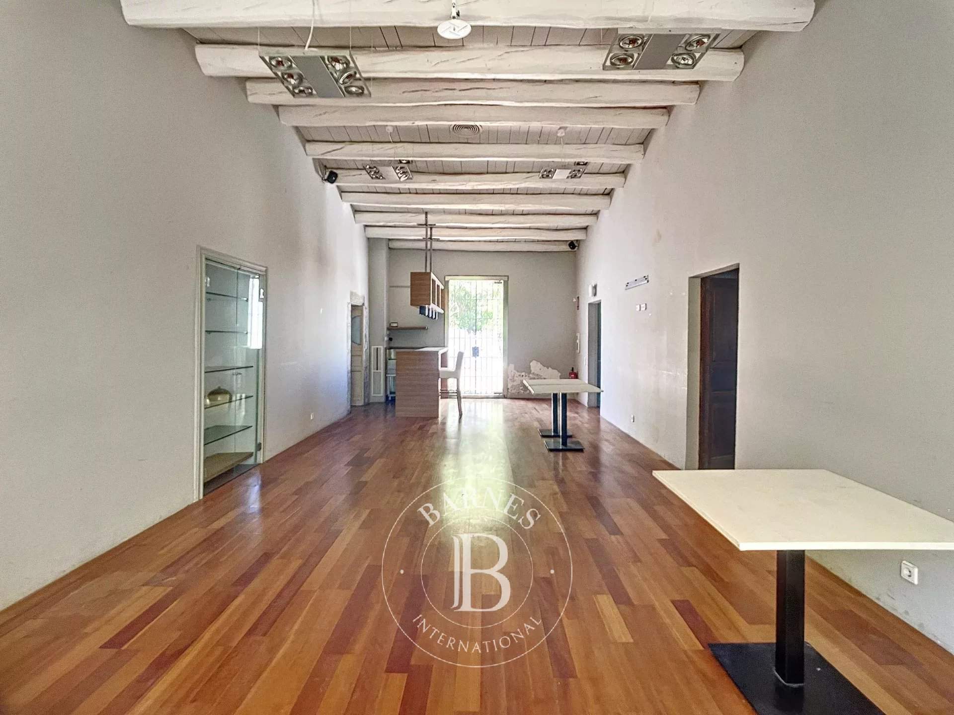 Sant Andreu de Llavaneres  - Finca 10 Cuartos 10 Habitaciones - picture 2