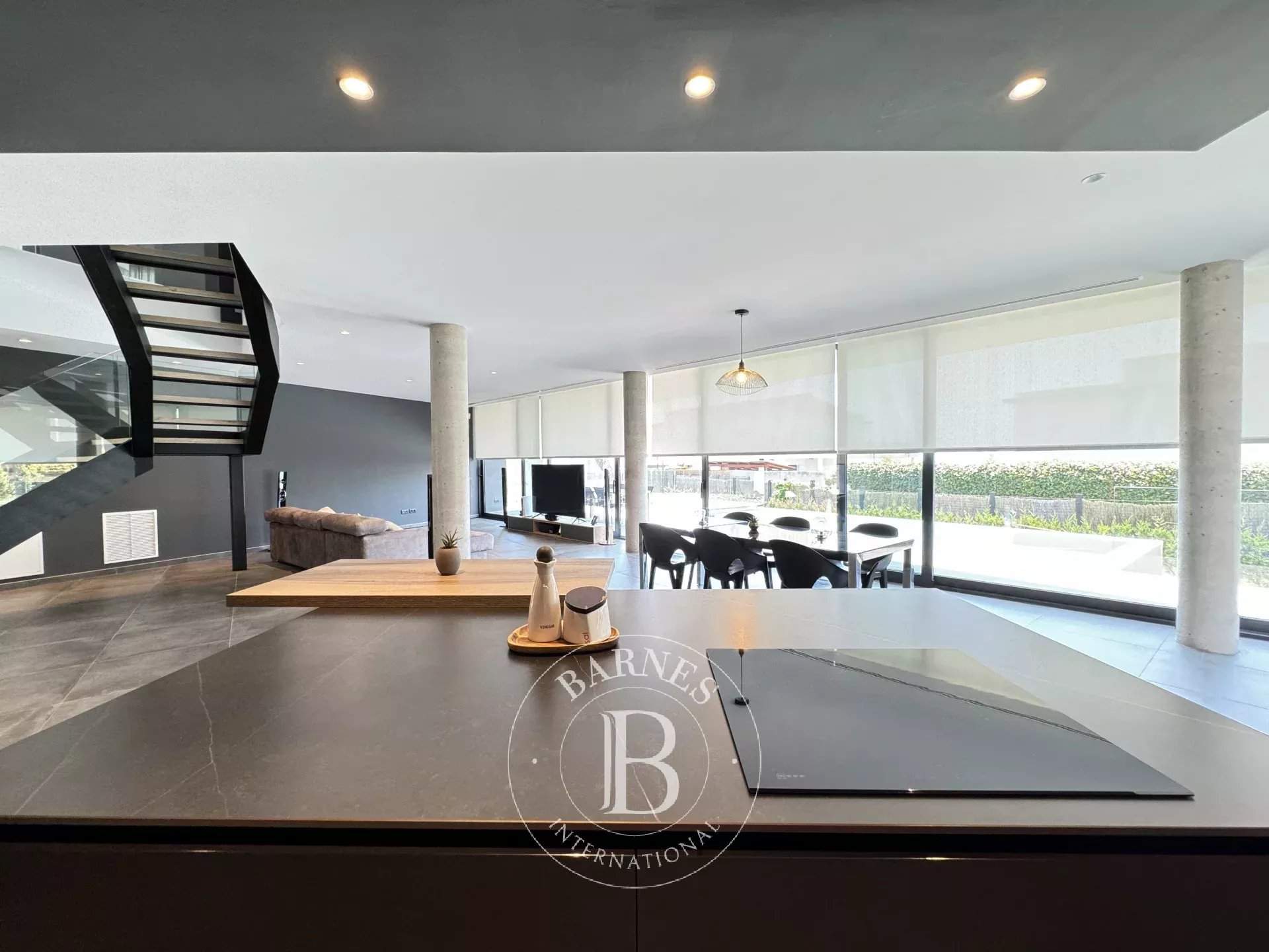 Mataró  - Casa 5 Cuartos 5 Habitaciones - picture 16