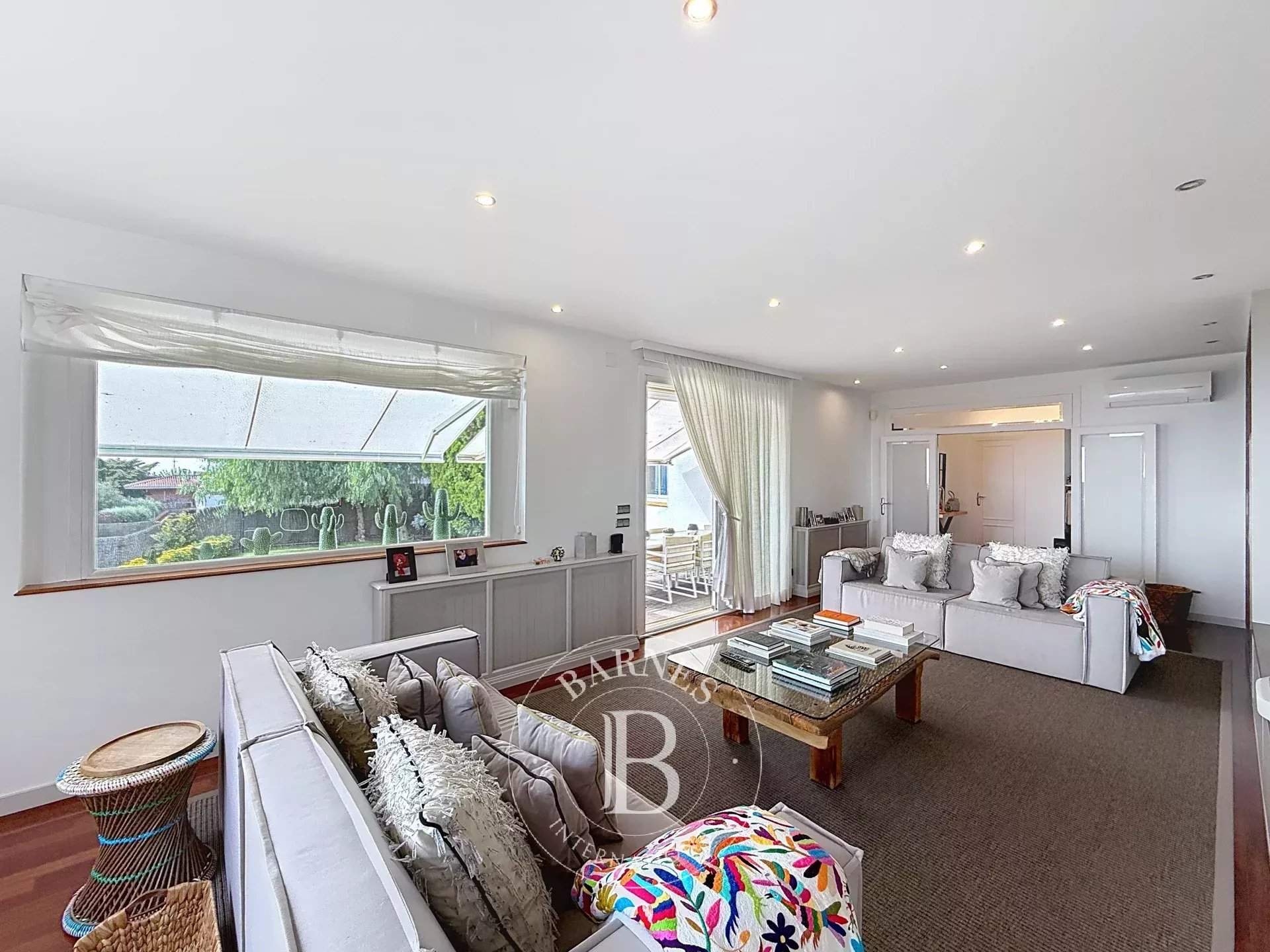 Mataró  - House 5 Bedrooms - picture 14