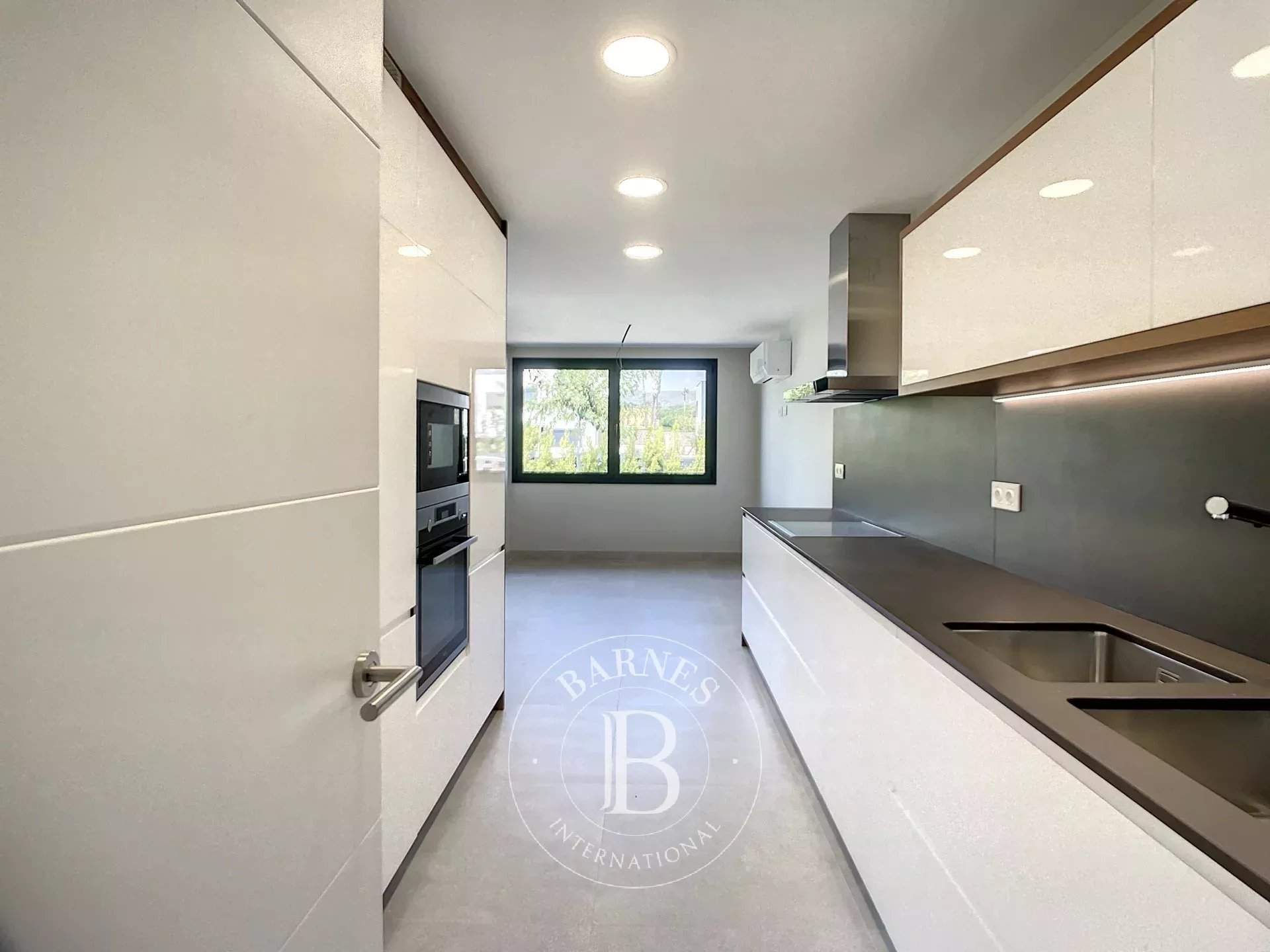 Sant Andreu de Llavaneres  - Casa 5 Cuartos 5 Habitaciones - picture 13