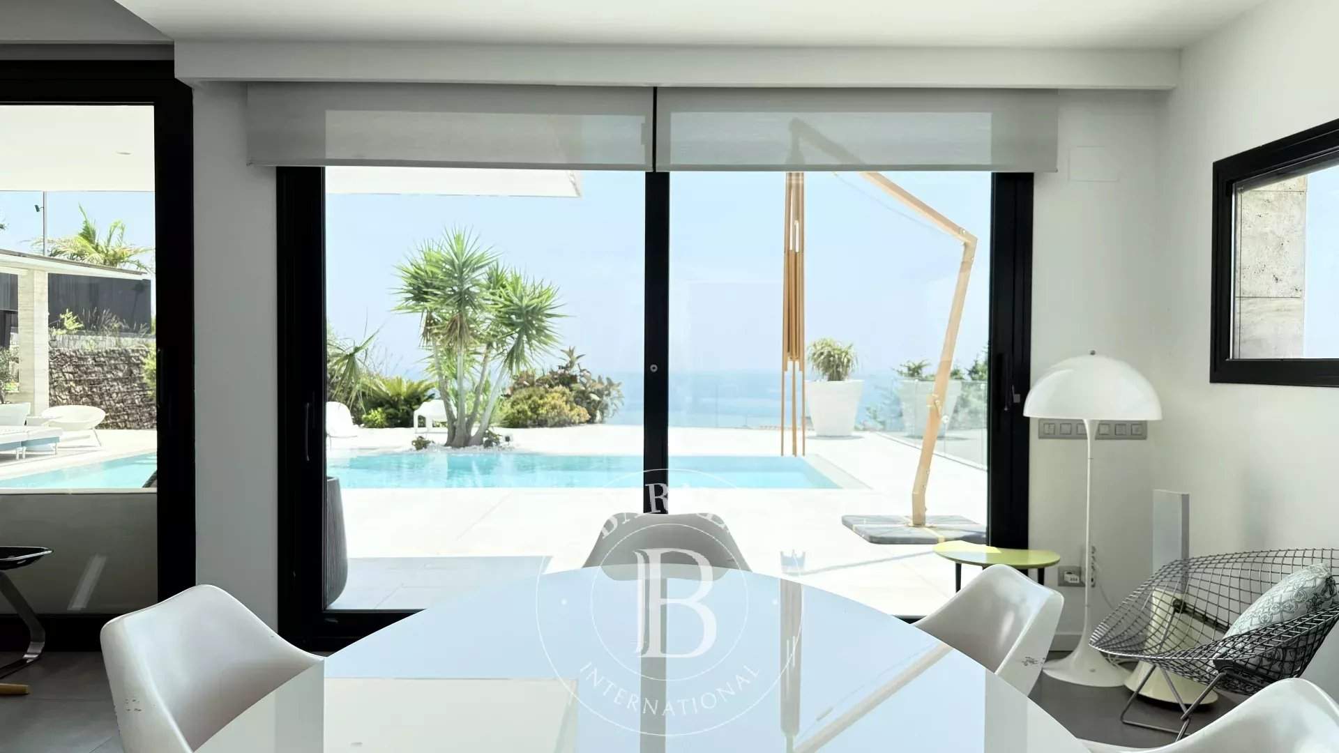 Sant Vicenç de Montalt  - Villa 5 Cuartos 5 Habitaciones - picture 8