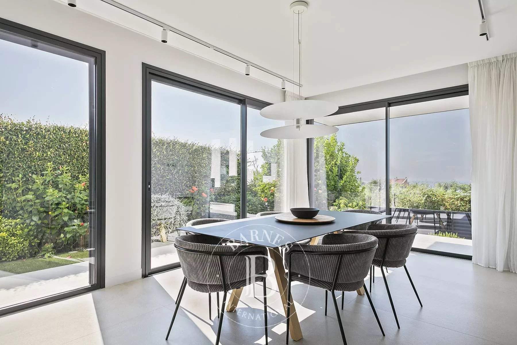 Montgat  - House 6 Bedrooms - picture 3