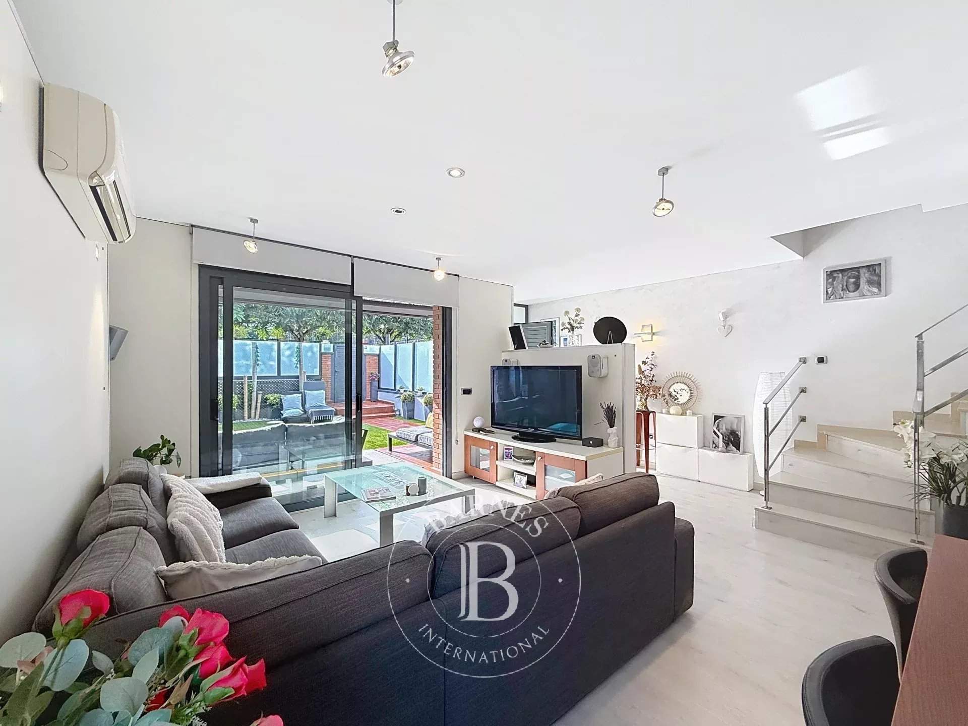 Sant Vicenç de Montalt  - Casa adosada 4 Cuartos 4 Habitaciones - picture 7