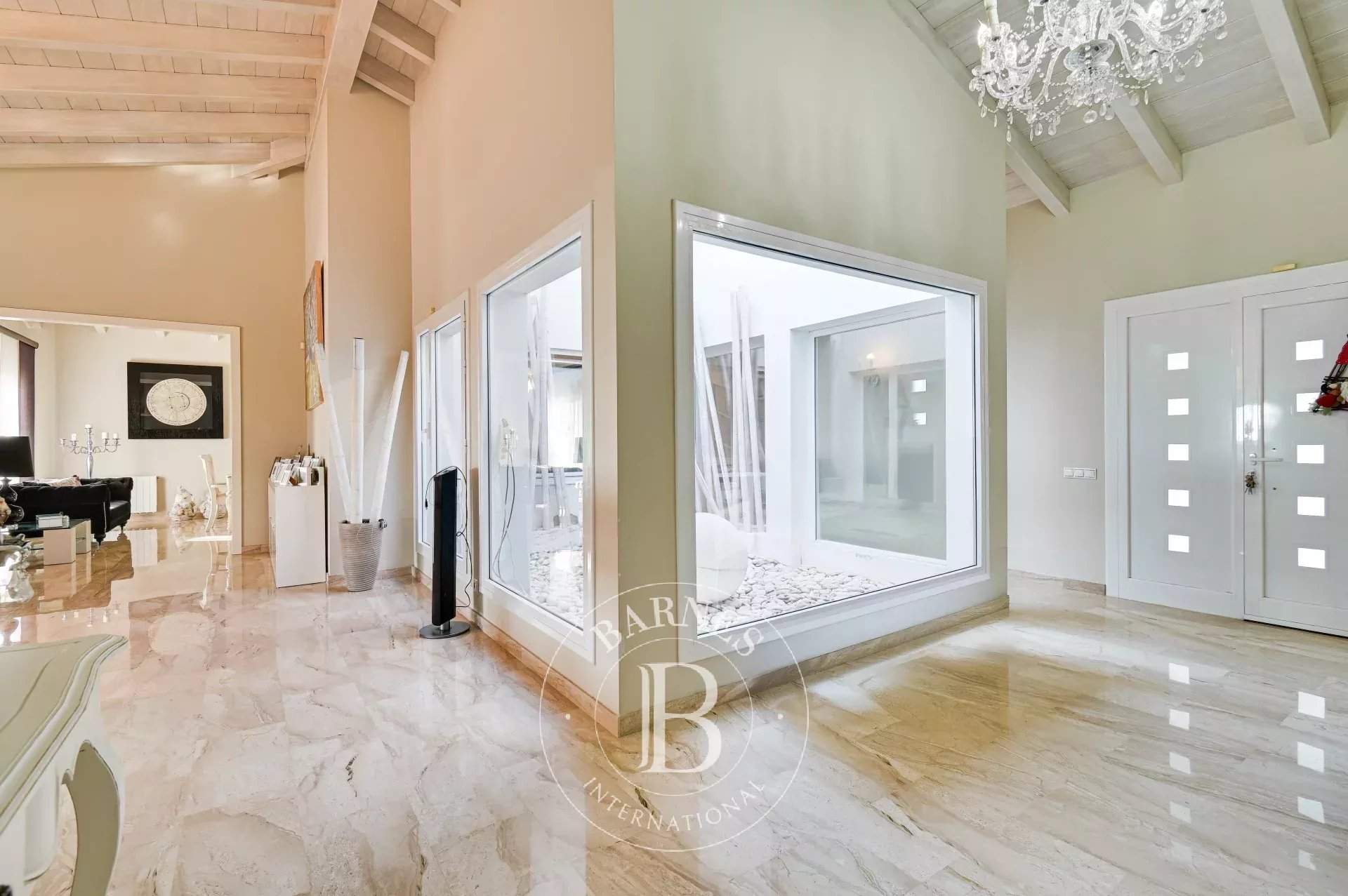 Sant Andreu de Llavaneres  - Casa 8 Cuartos 8 Habitaciones - picture 8