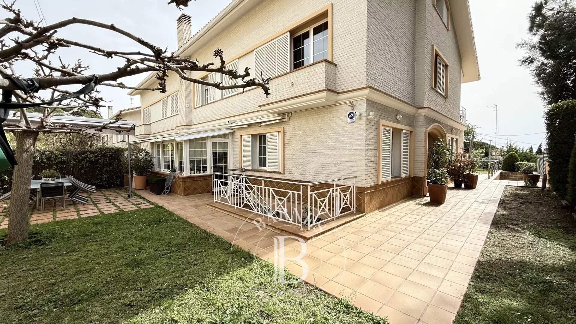 Premia de Dalt  - Maison de ville 6 Pi&egrave;ces 6 Chambres - picture 8