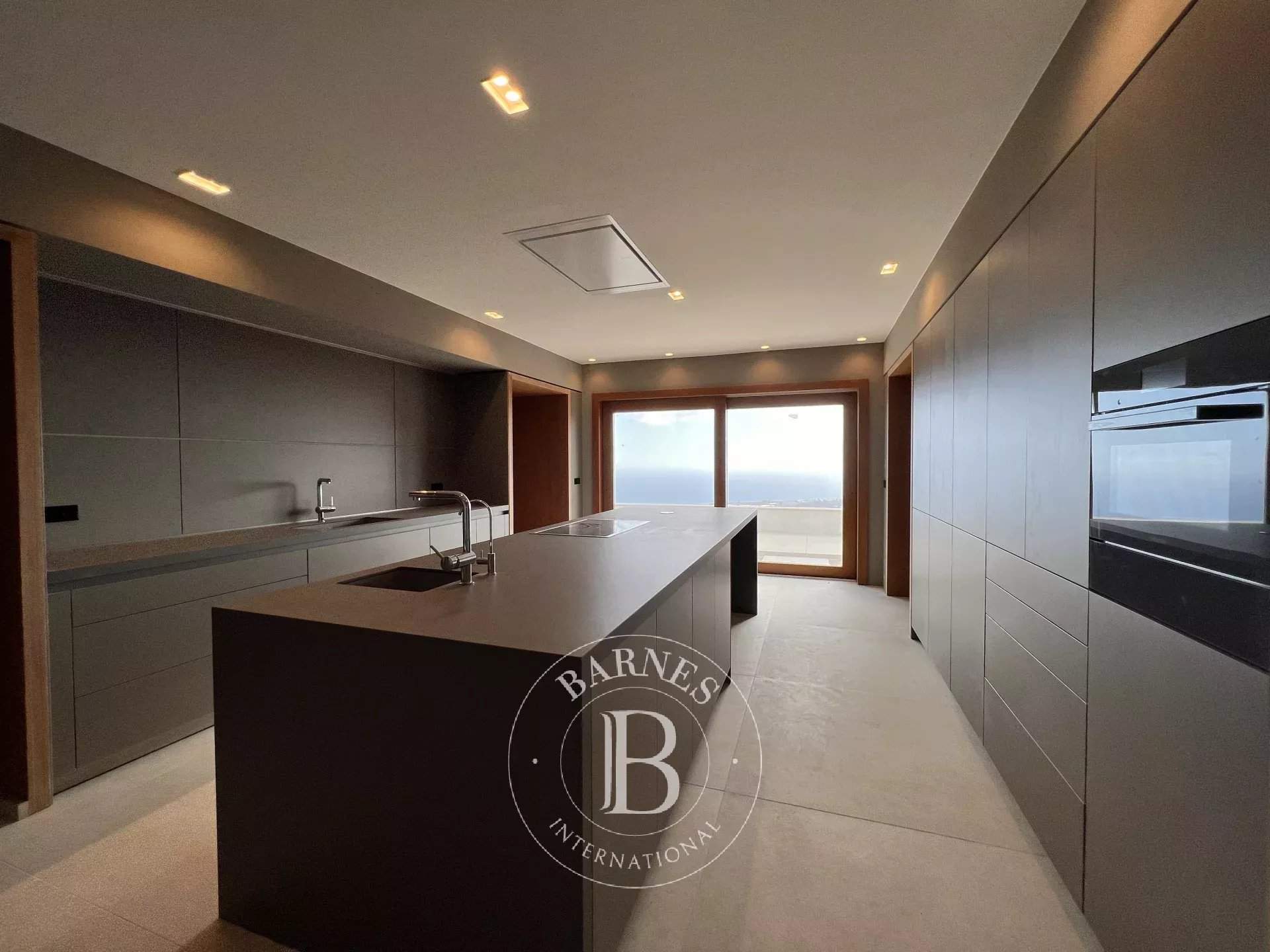 Sant Andreu de Llavaneres  - Villa 10 Cuartos 8 Habitaciones - picture 6