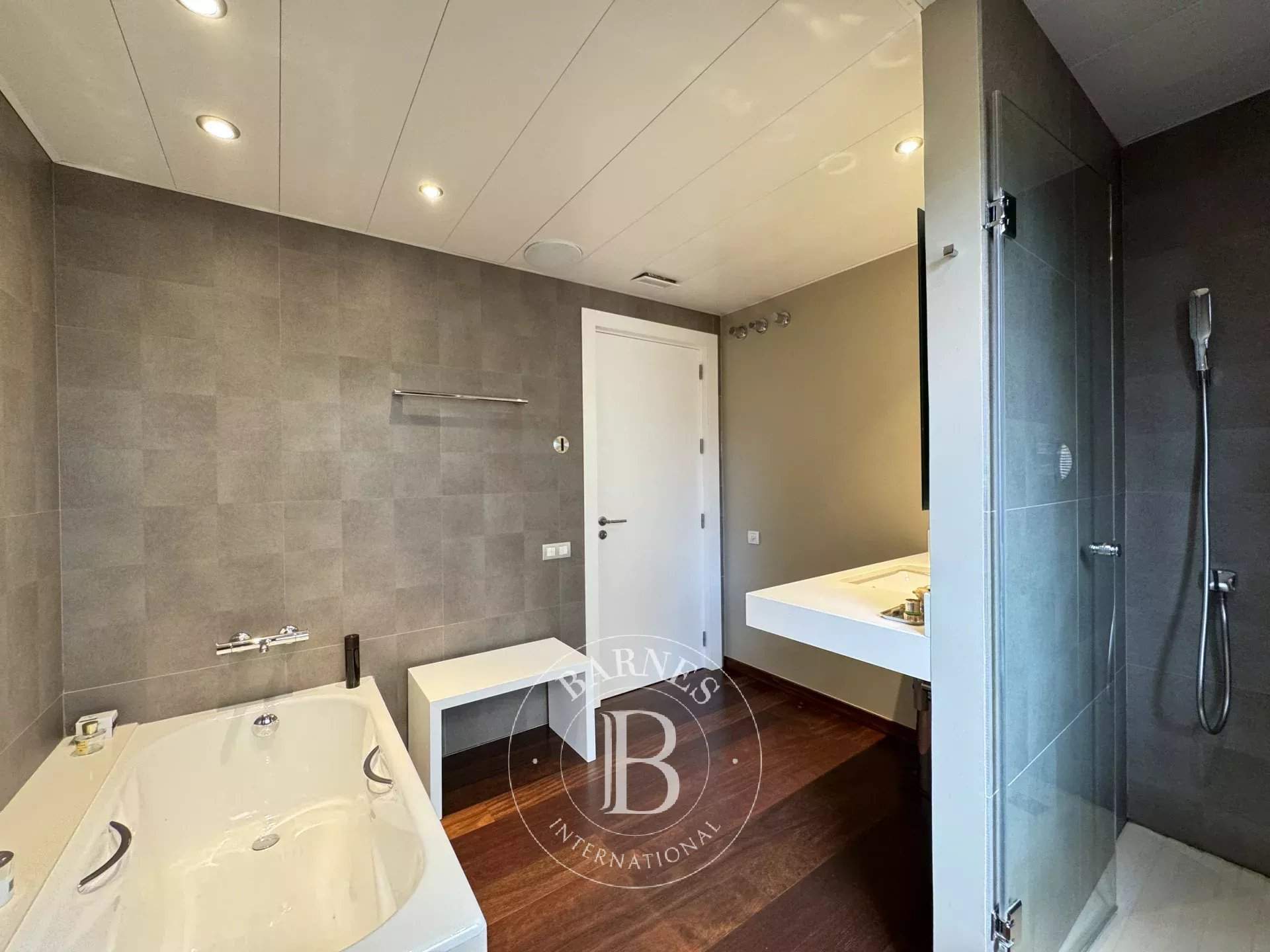 Cabrera de Mar  - Casa 5 Cuartos 5 Habitaciones - picture 12