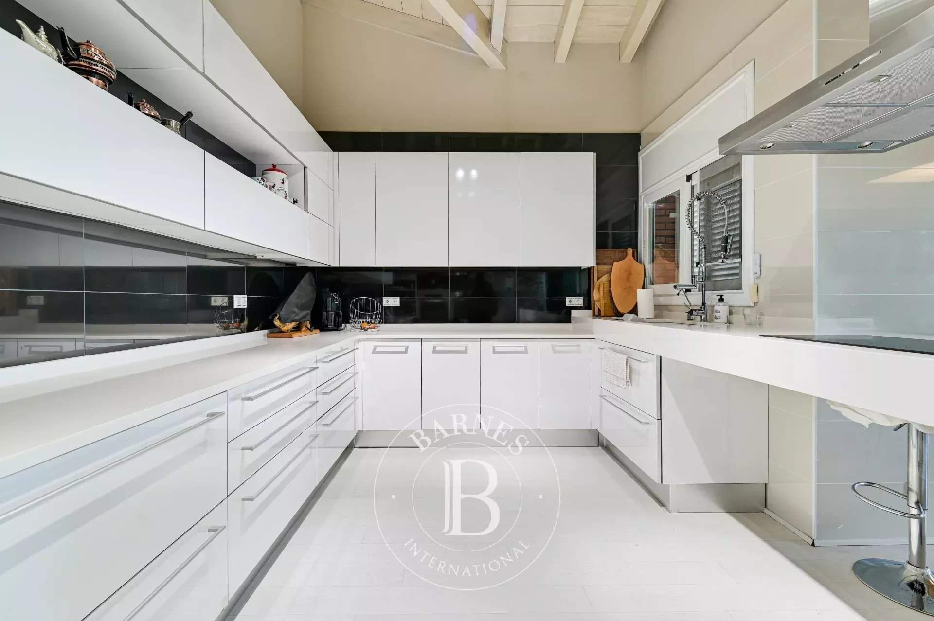 Sant Andreu de Llavaneres  - Casa 8 Cuartos 8 Habitaciones - picture 15