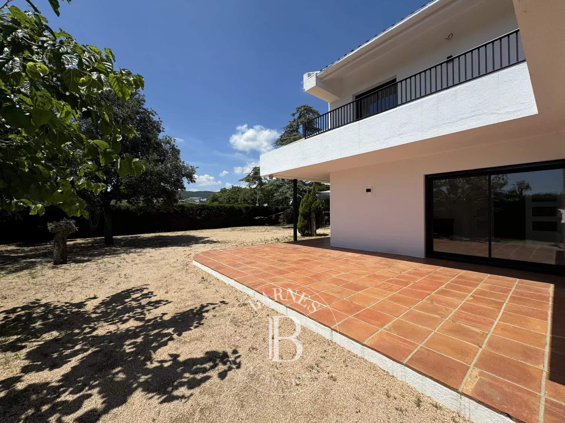 Mataró  - Casa 6 Cuartos 6 Habitaciones - picture 8