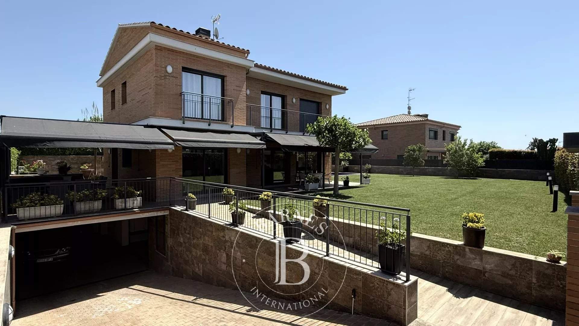 Cabrera de Mar  - House 5 Bedrooms - picture 2