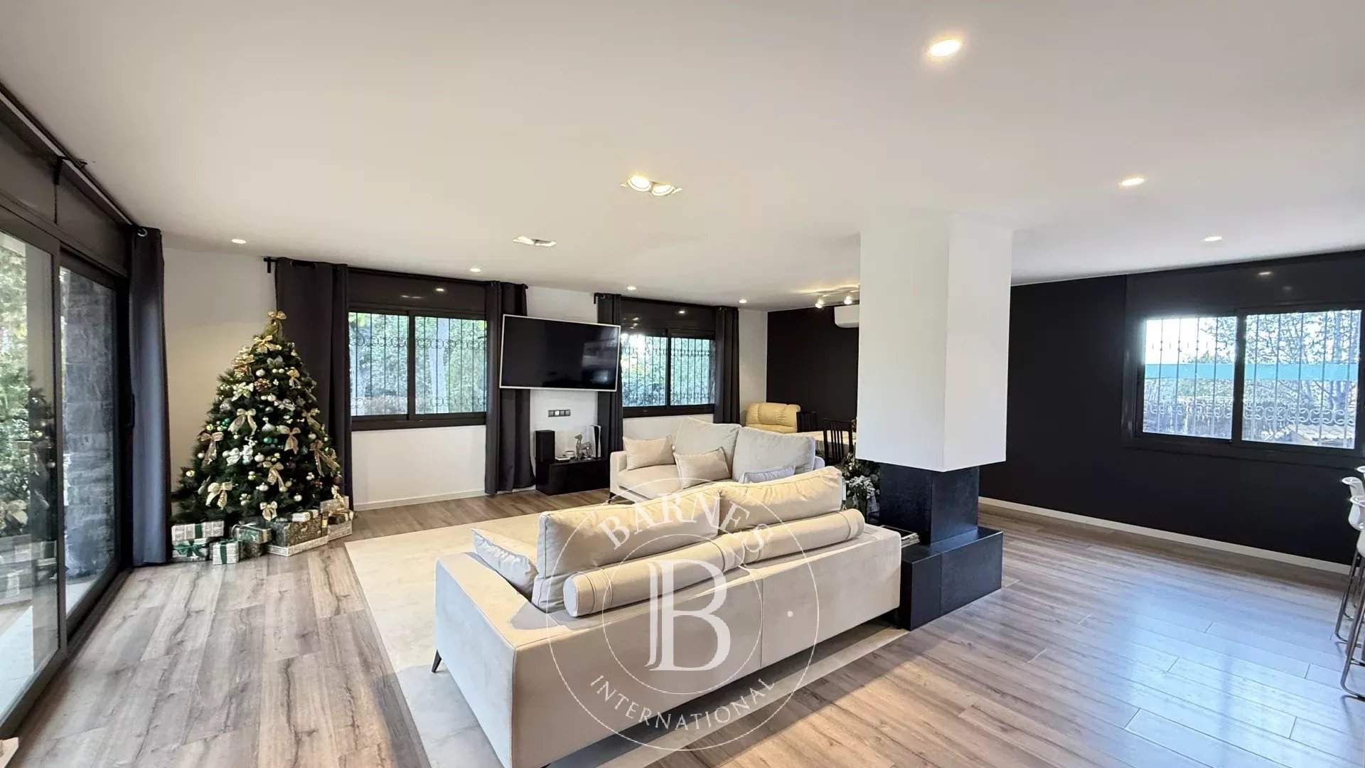 Sant Cugat del Vallés  - House 5 Bedrooms - picture 11