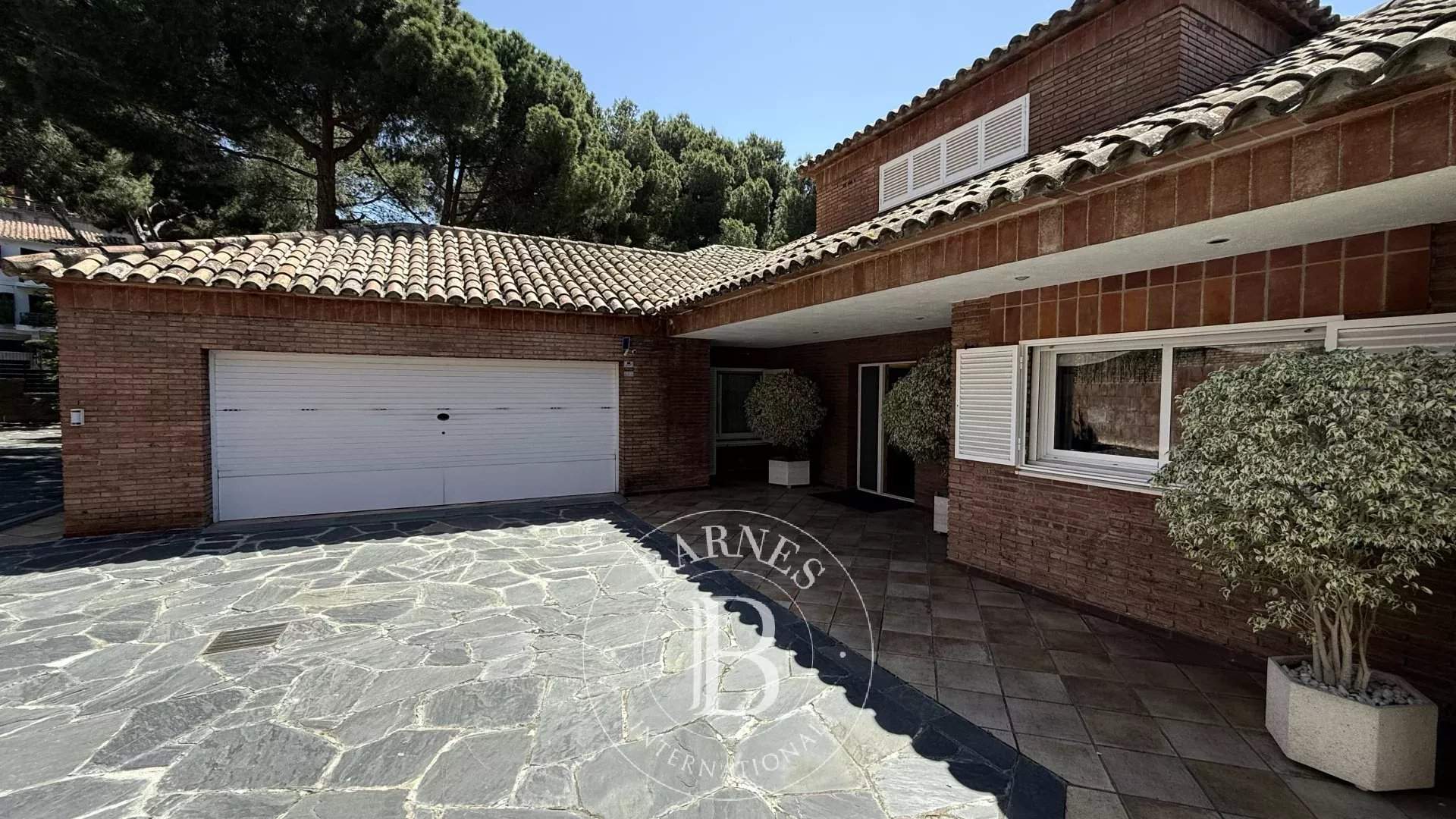 Premia de Dalt  - House 5 Bedrooms - picture 5