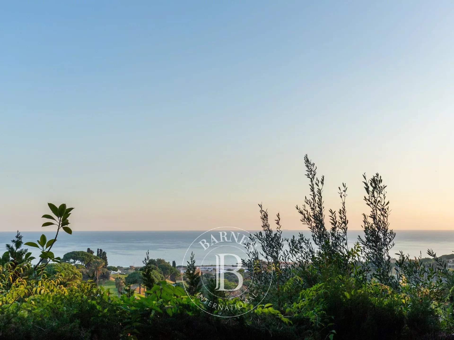 Sant Andreu de Llavaneres  - Maison 8 Pi&egrave;ces 7 Chambres - picture 2