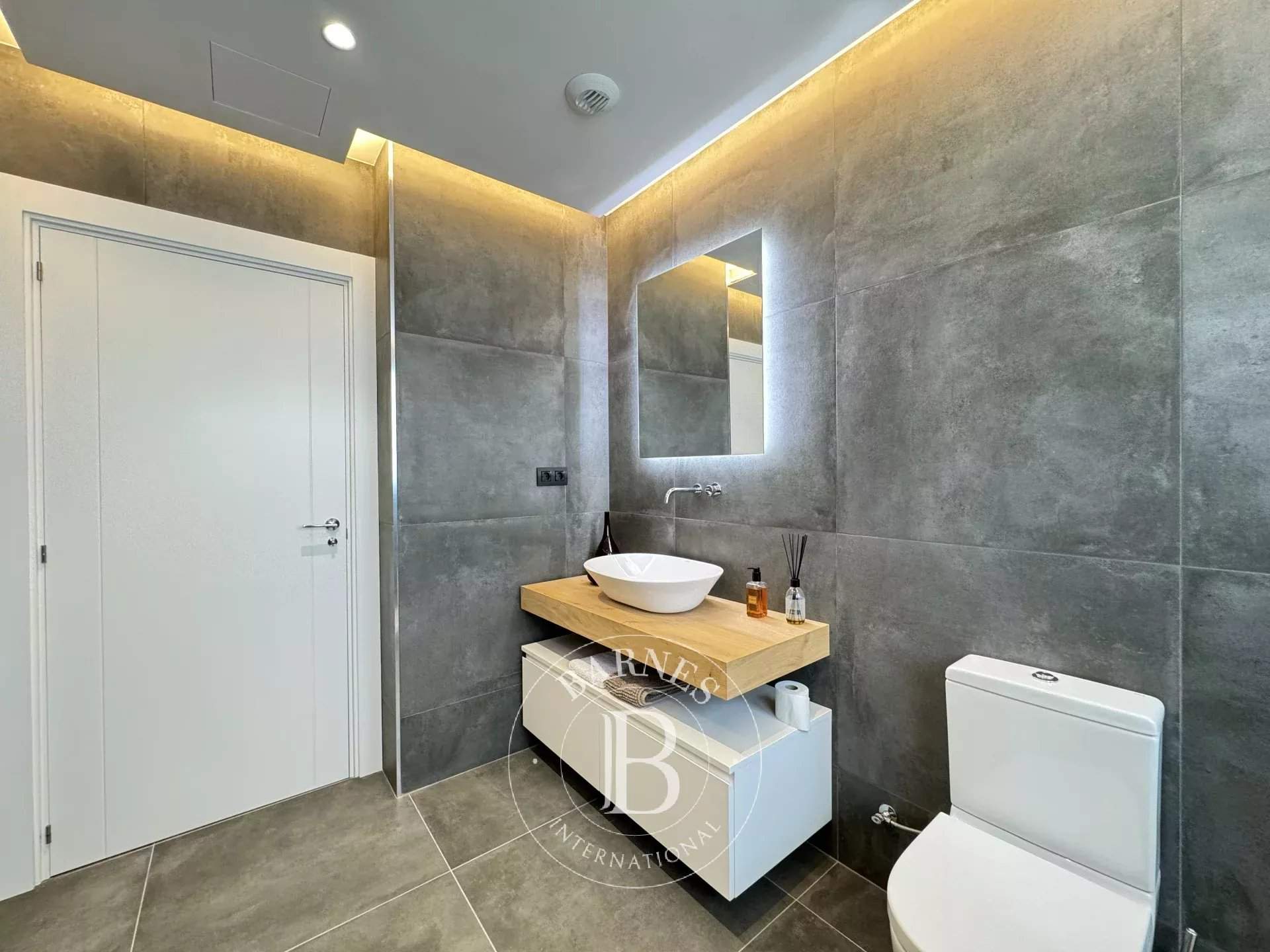 Mataró  - Casa 5 Cuartos 5 Habitaciones - picture 18