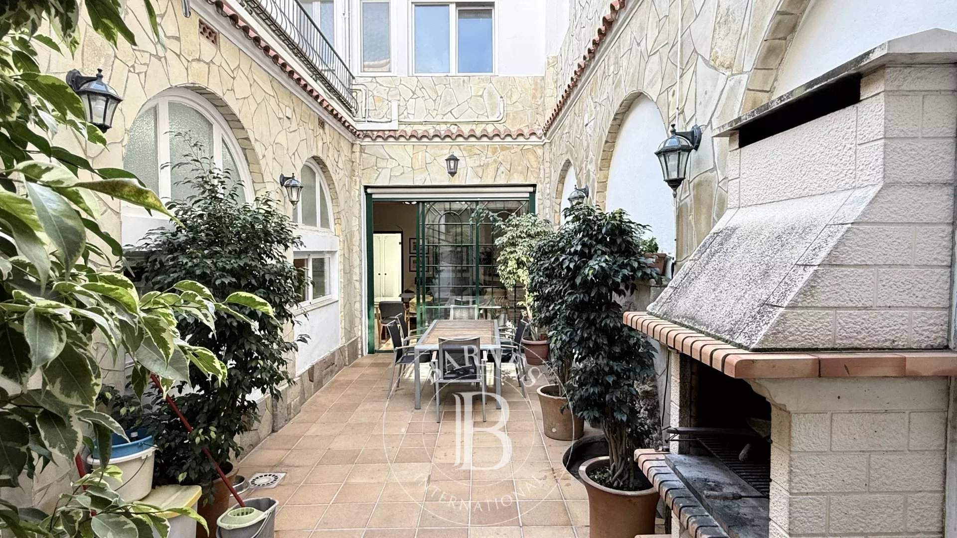 El Masnou  - Casa 6 Cuartos 6 Habitaciones - picture 16