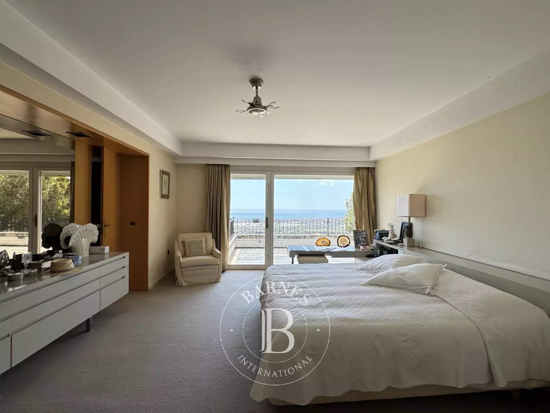 Cabrils  - Casa 10 Cuartos 10 Habitaciones - picture 9