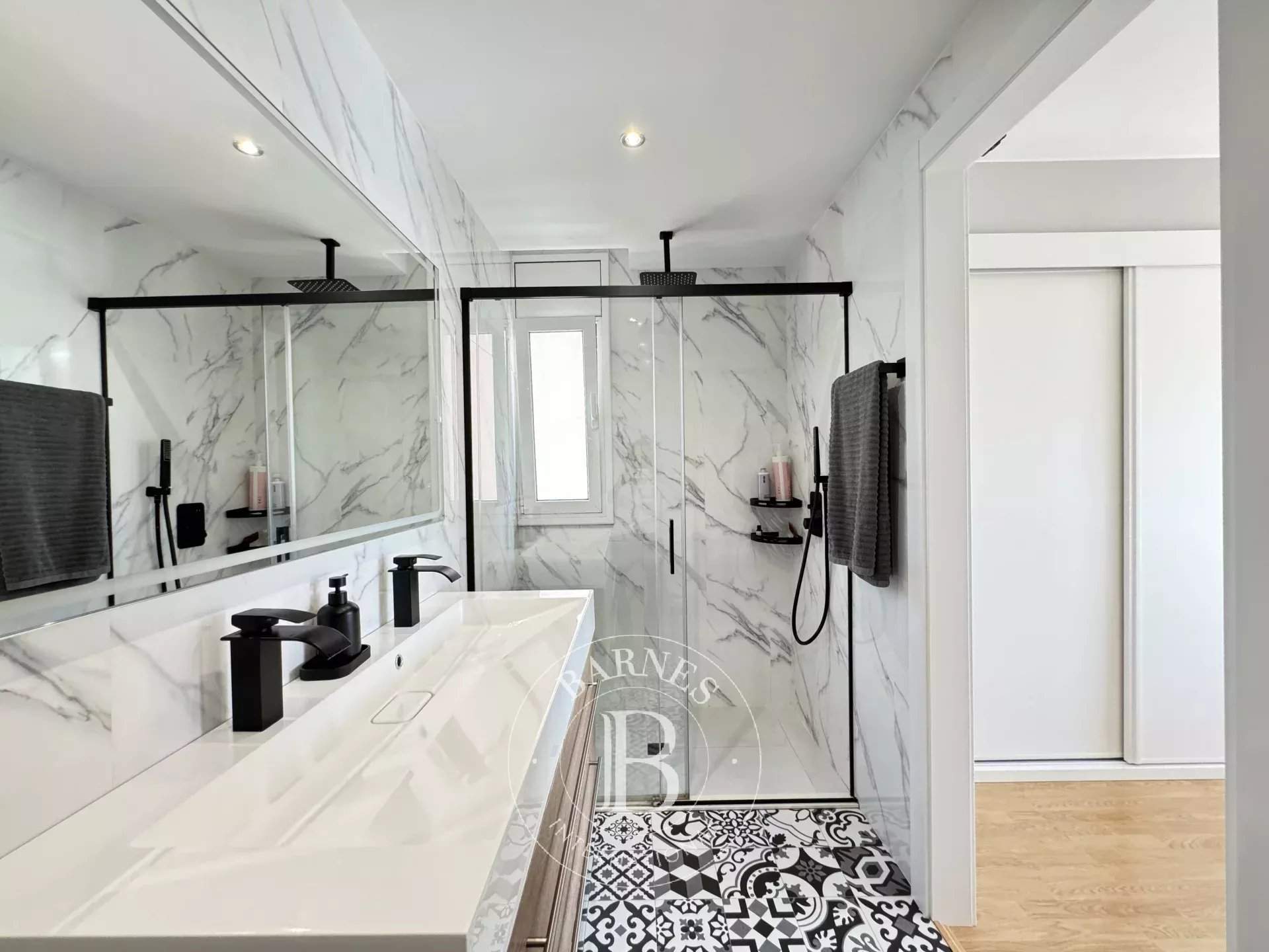 Tiana  - House 4 Bedrooms - picture 7