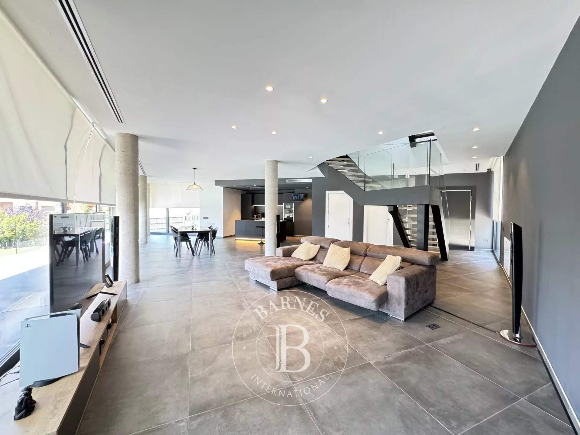 Mataró  - Casa 5 Cuartos 5 Habitaciones - picture 6