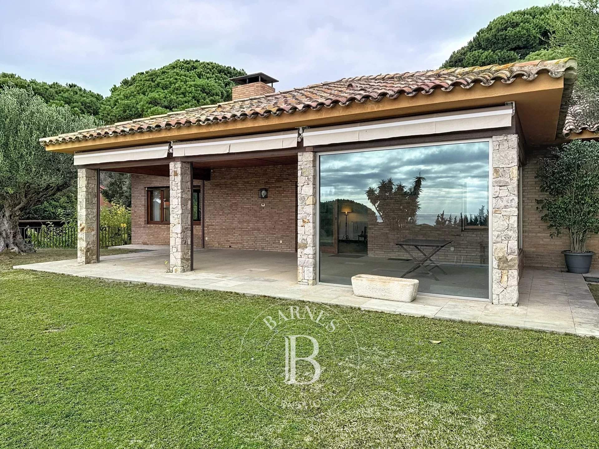 Sant Andreu de Llavaneres  - House 9 Bedrooms - picture 17