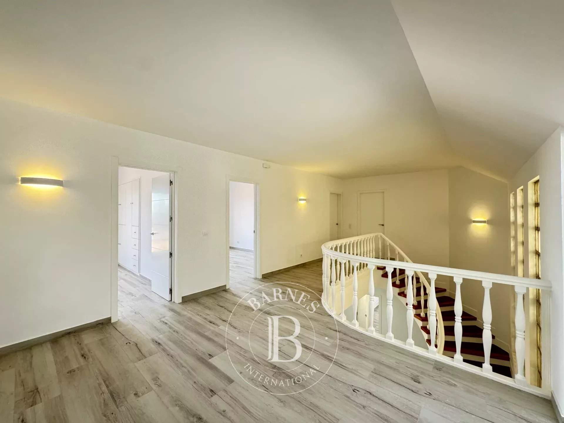 Mataró  - Casa 6 Cuartos 6 Habitaciones - picture 14