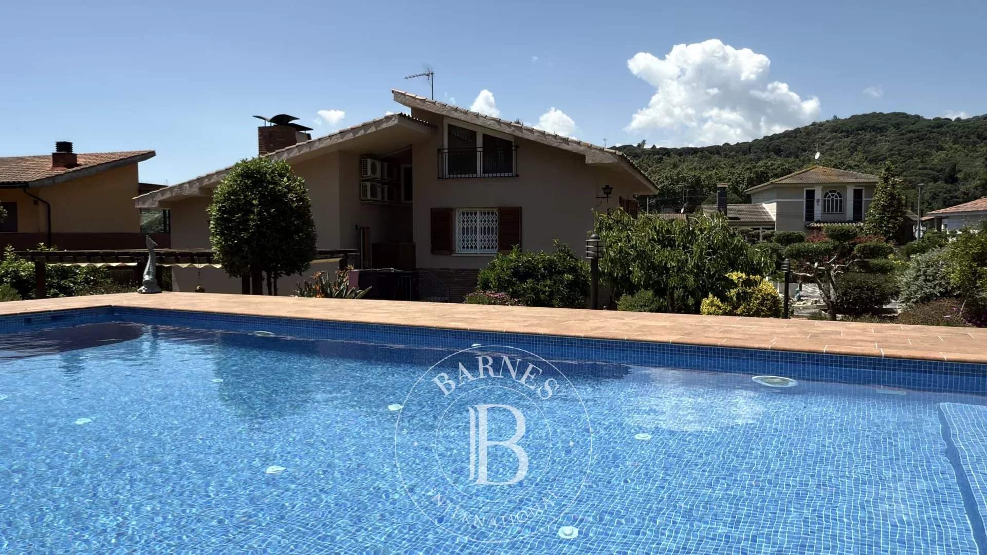 Arenys de Munt  - Casa 4 Cuartos 4 Habitaciones - picture 1