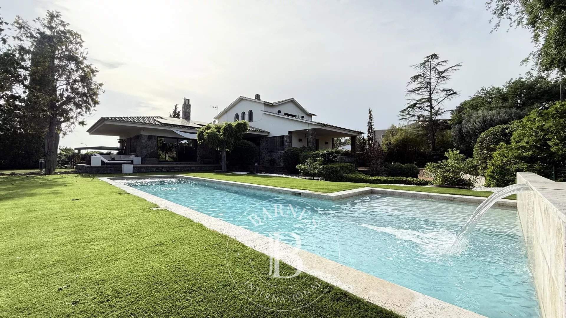 Sant Cugat del Vallés  - House 5 Bedrooms - picture 1