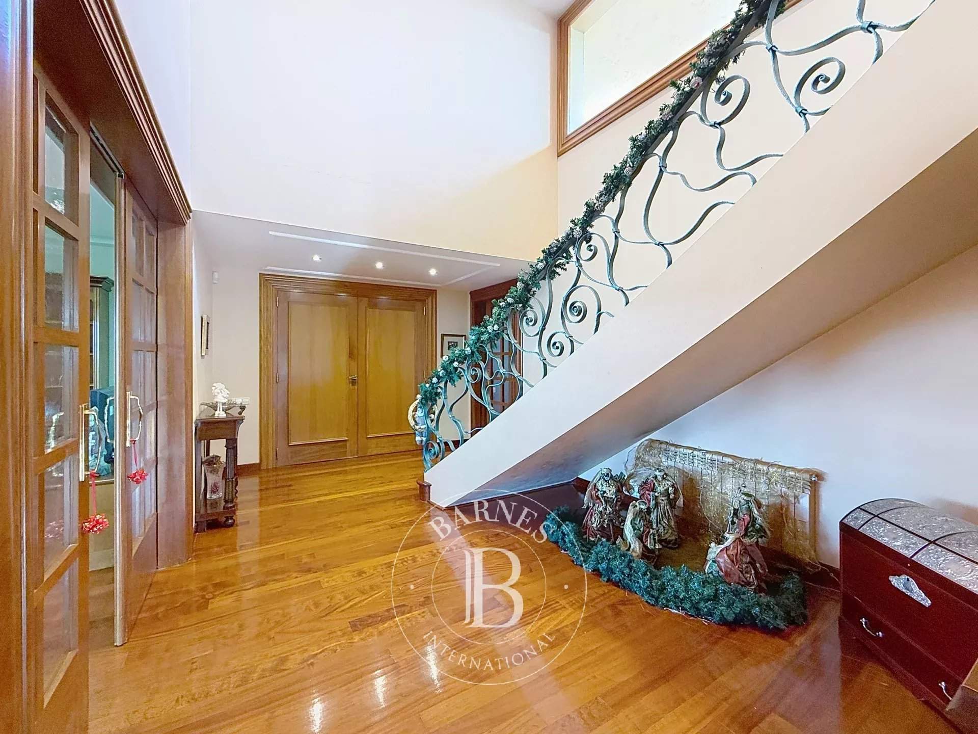 Alella  - Maison 5 Pièces 5 Chambres - picture 8