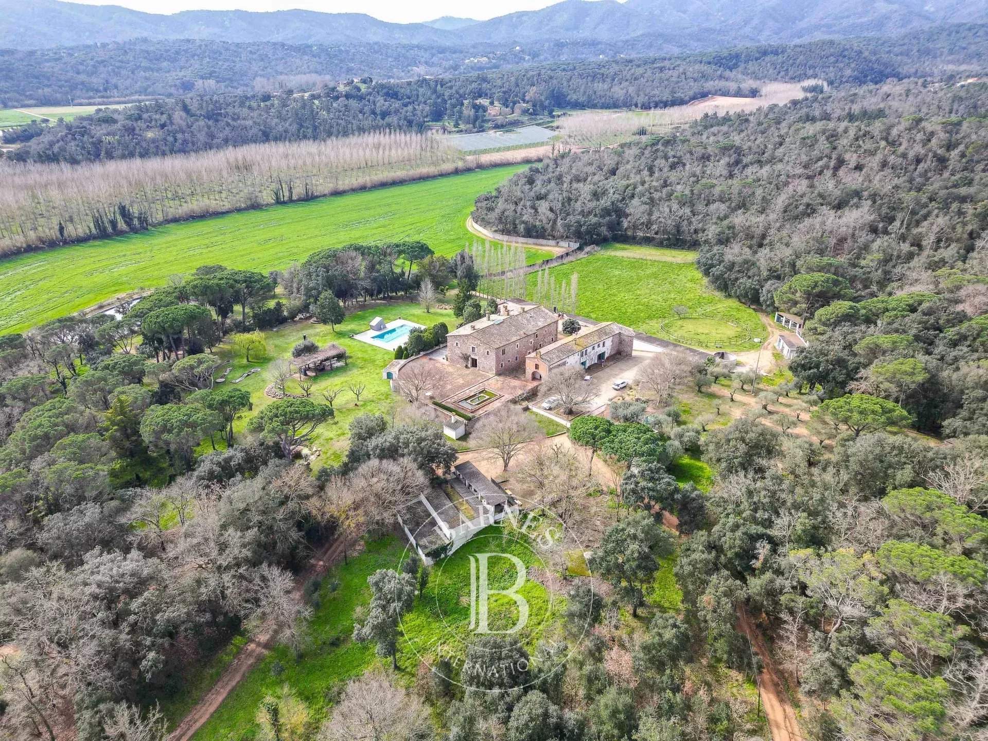 Tordera  - Finca 9 Cuartos 9 Habitaciones - picture 8