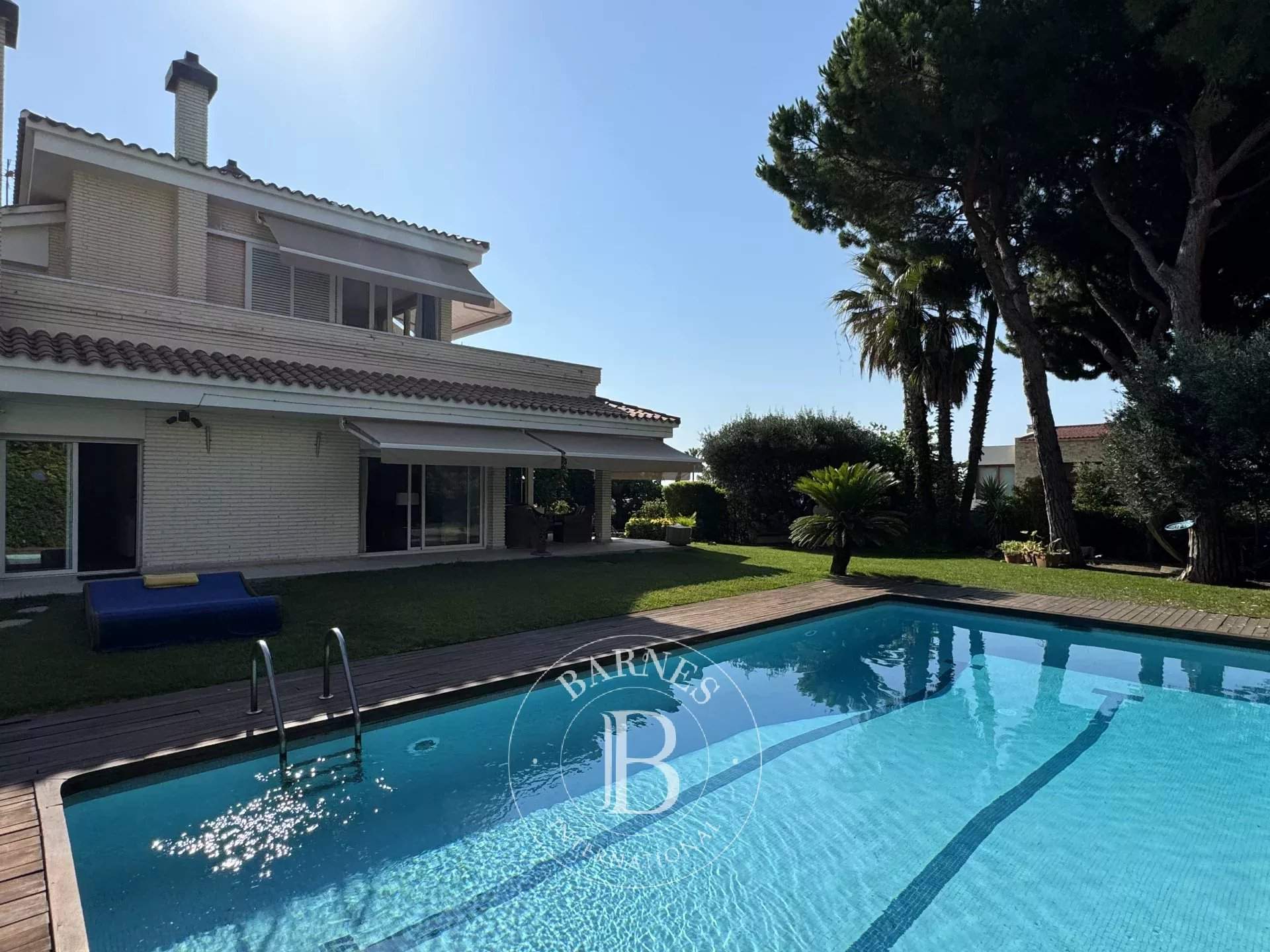 Alella  - House 6 Bedrooms - picture 1