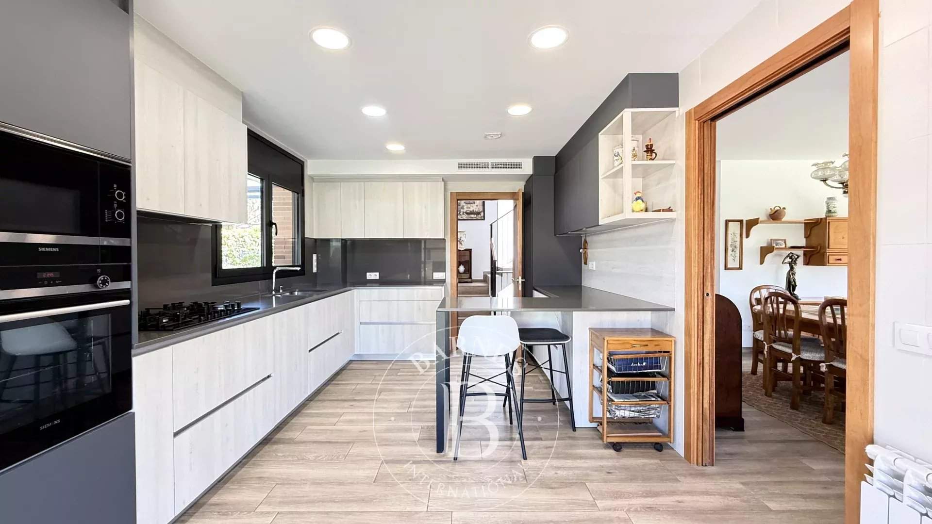 Cabrera de Mar  - House 5 Bedrooms - picture 10